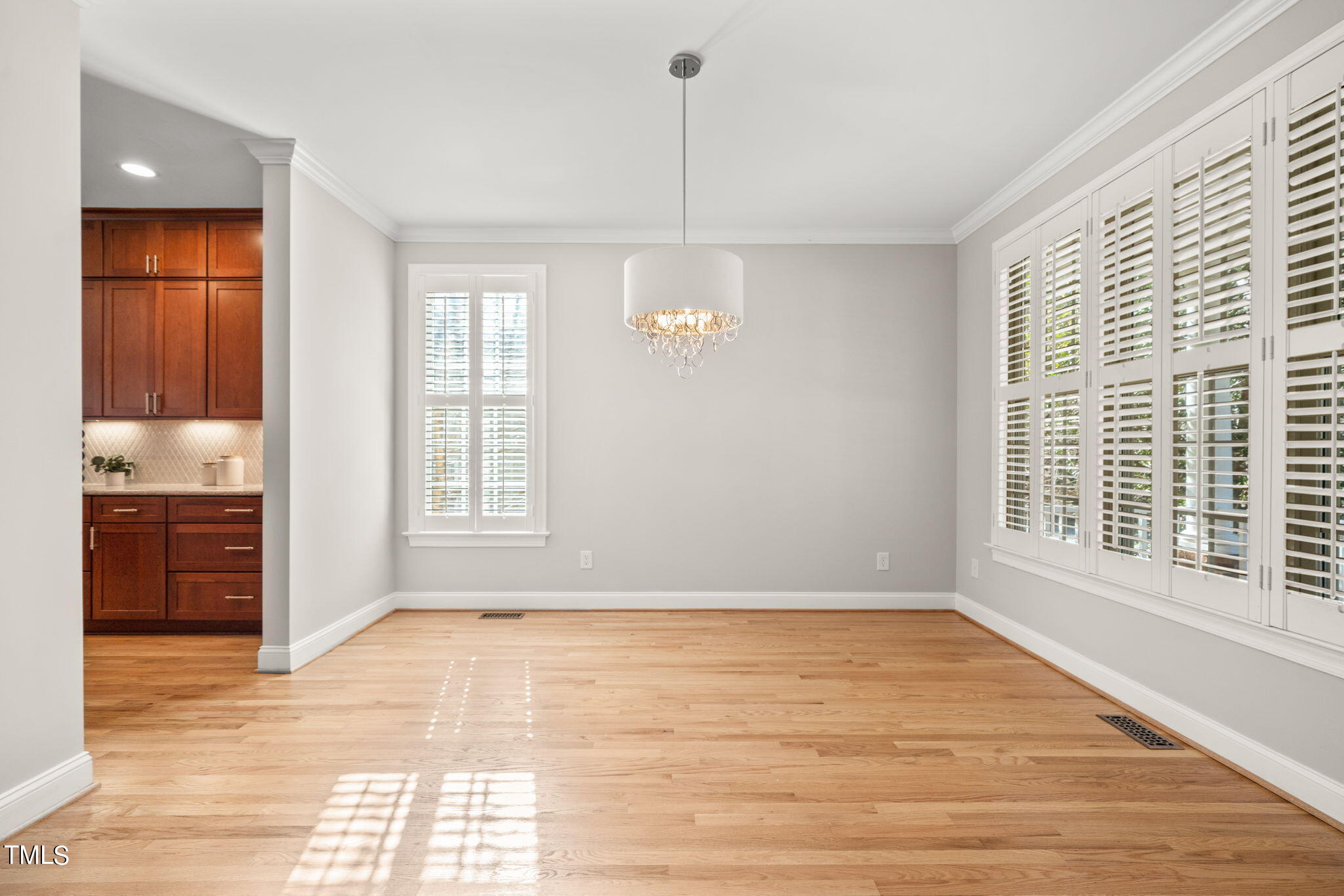 102 Old Larkspur Way