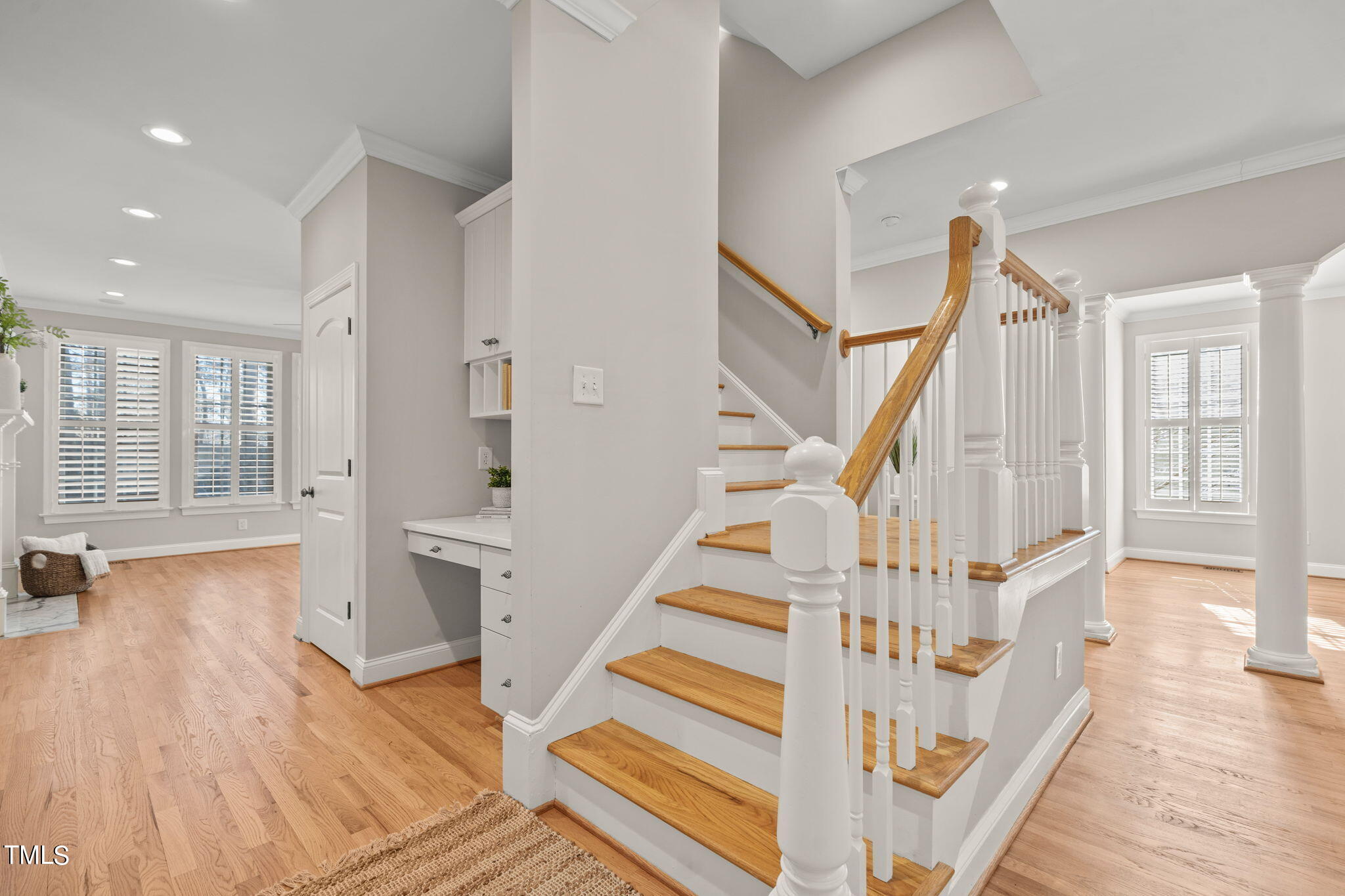 102 Old Larkspur Way