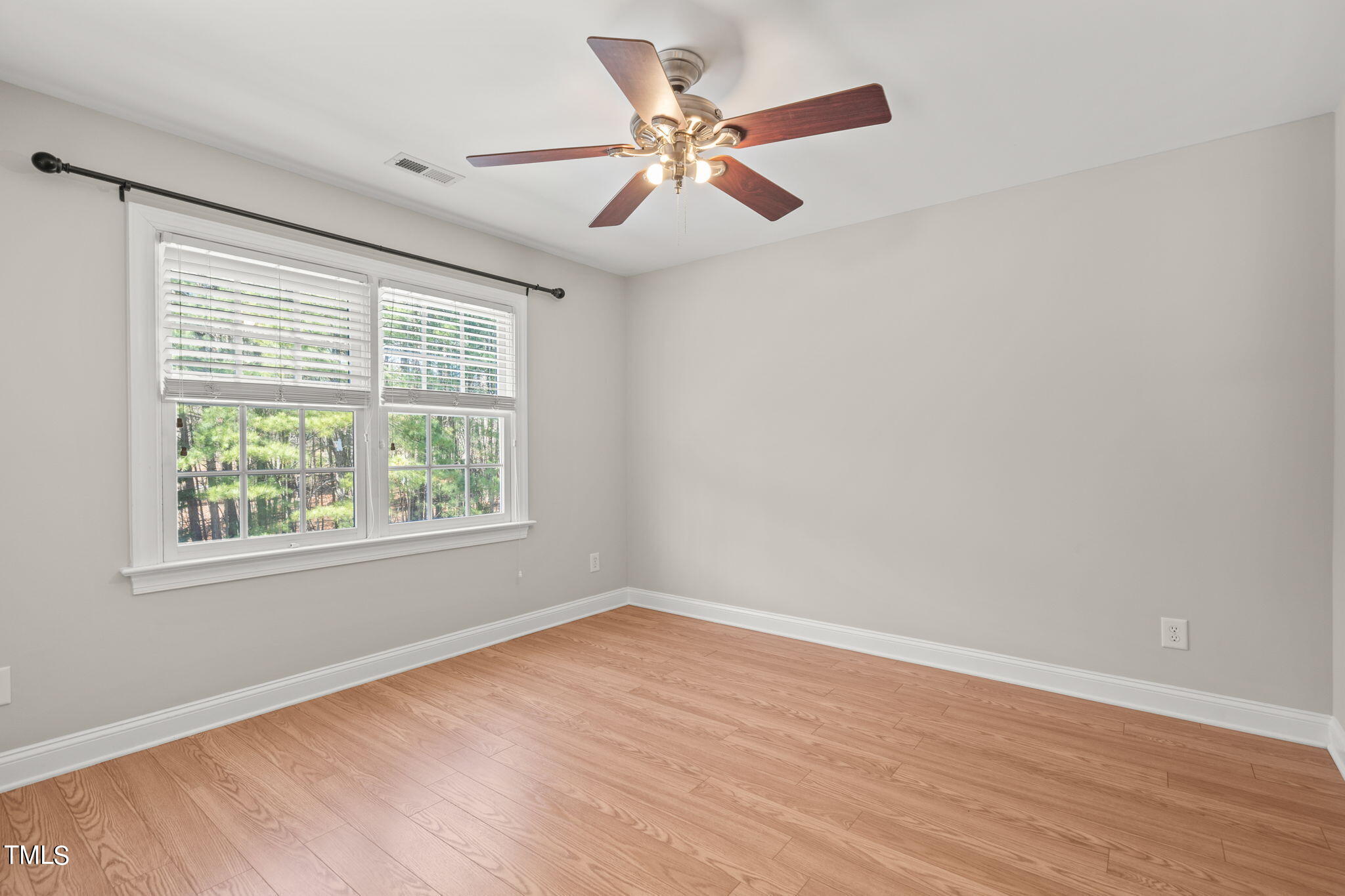 102 Old Larkspur Way