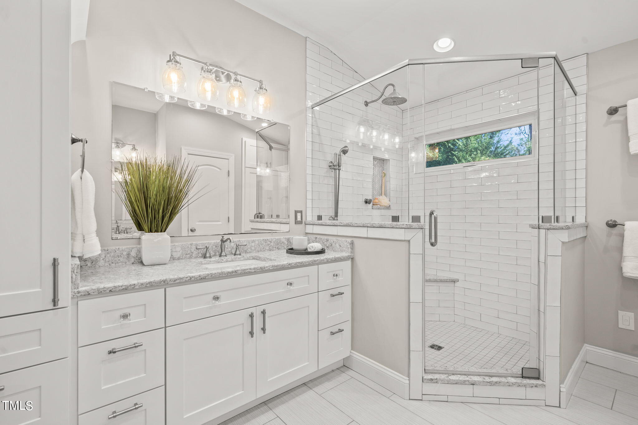 102 Old Larkspur Way