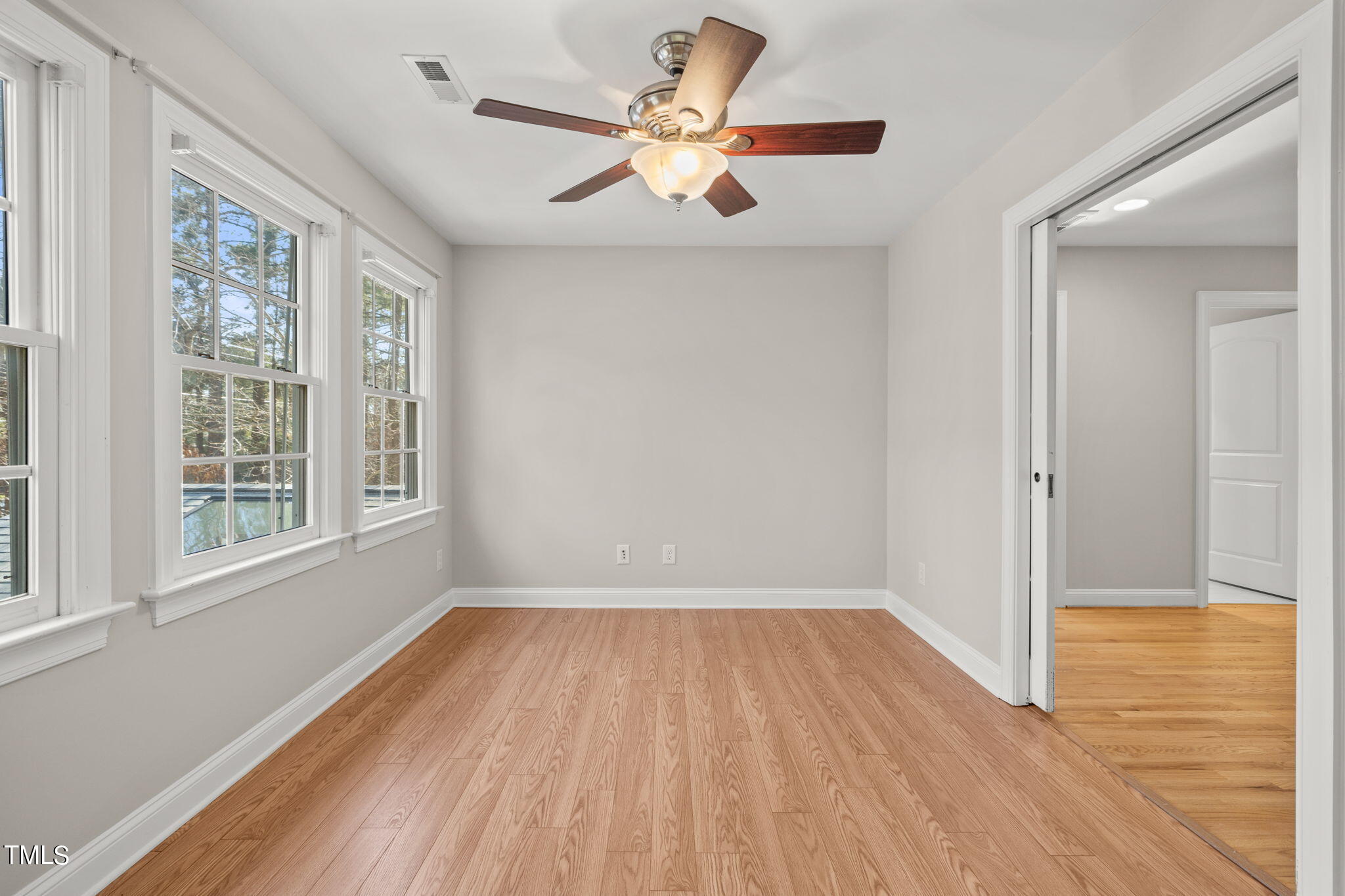 102 Old Larkspur Way