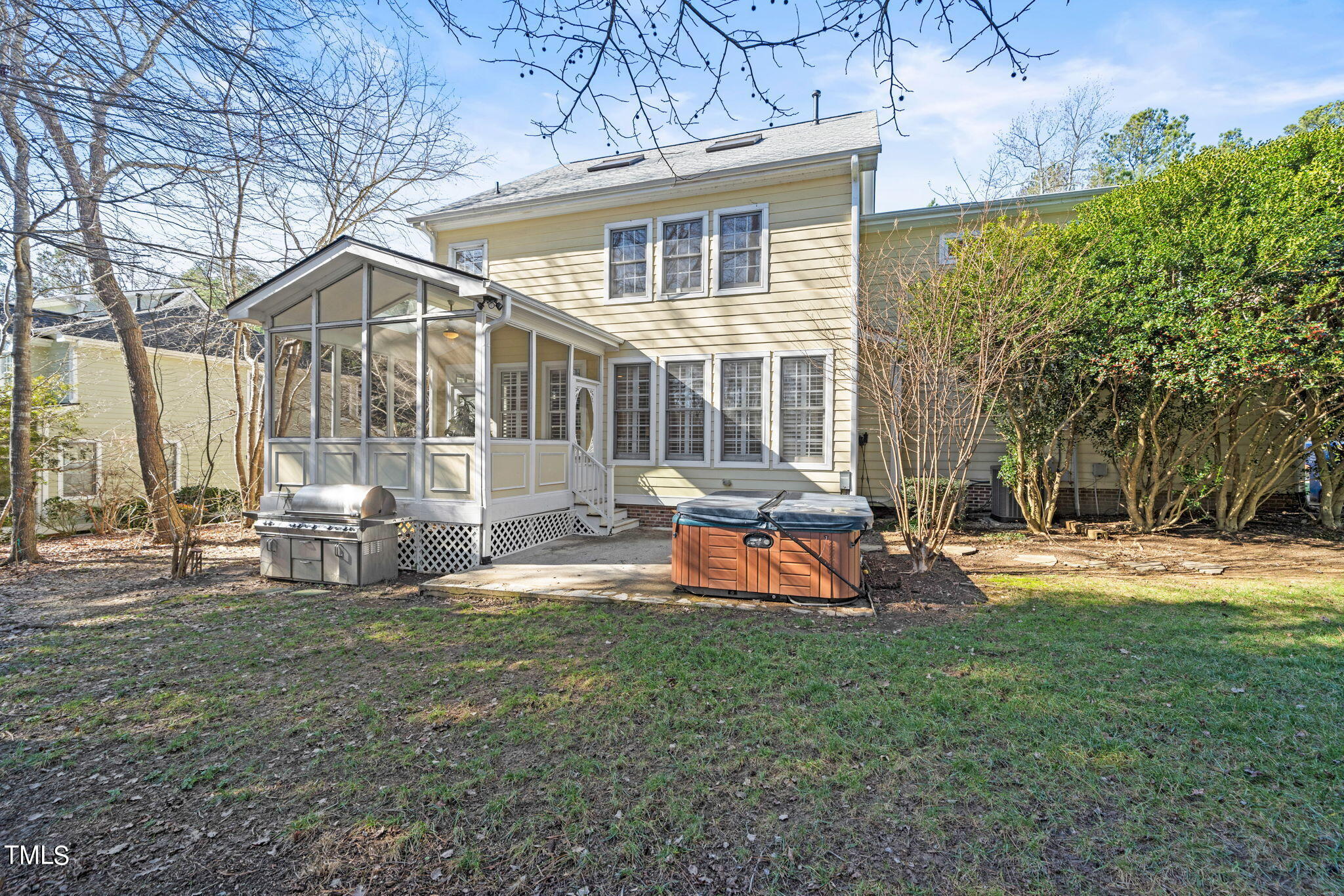 102 Old Larkspur Way