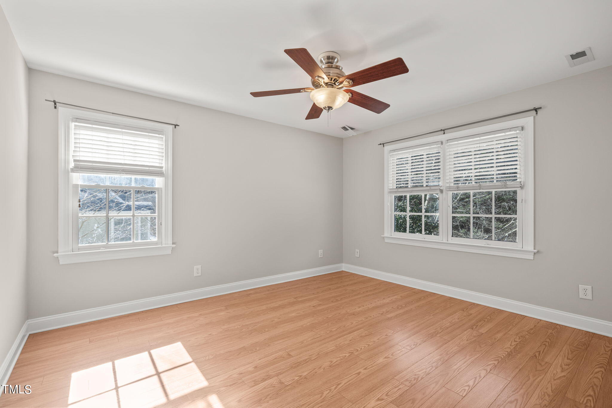 102 Old Larkspur Way