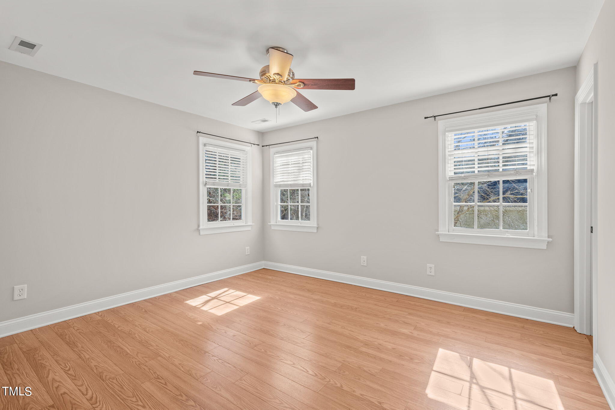 102 Old Larkspur Way