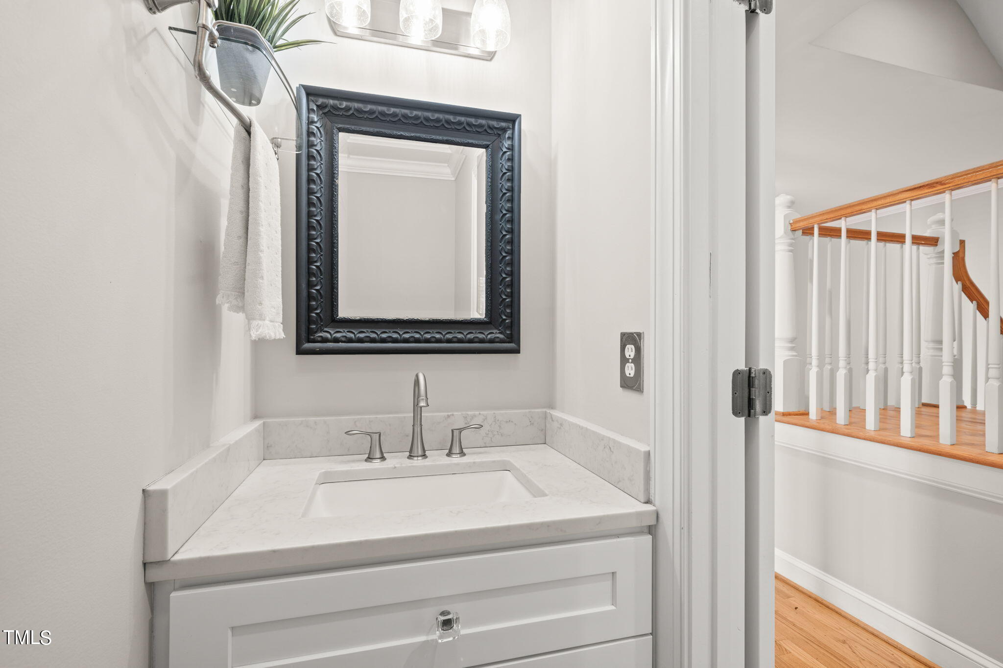 102 Old Larkspur Way