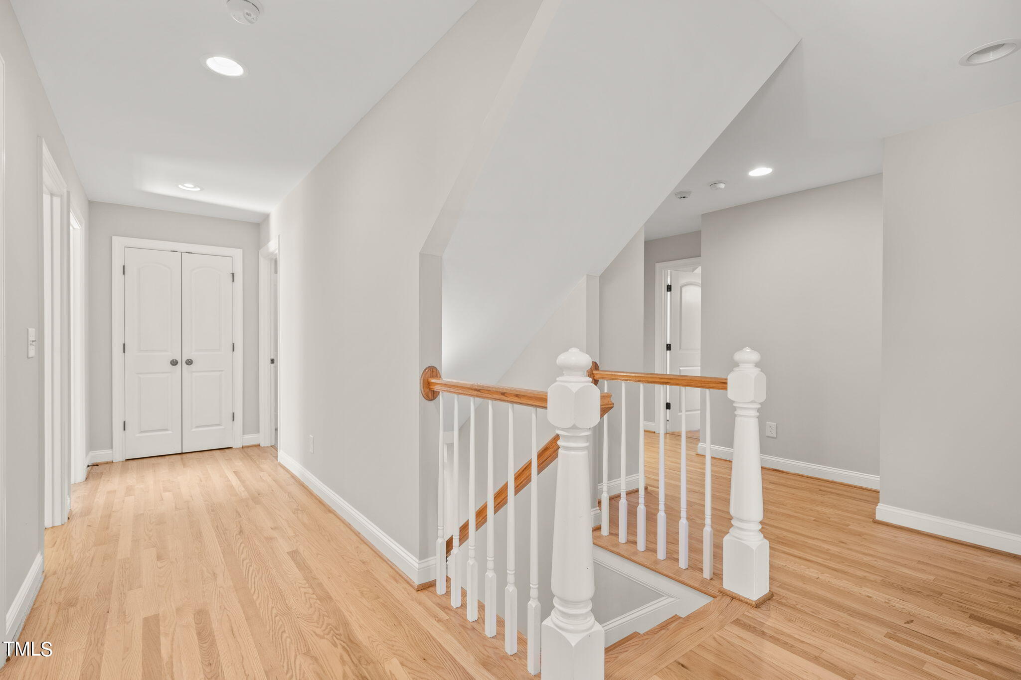 102 Old Larkspur Way