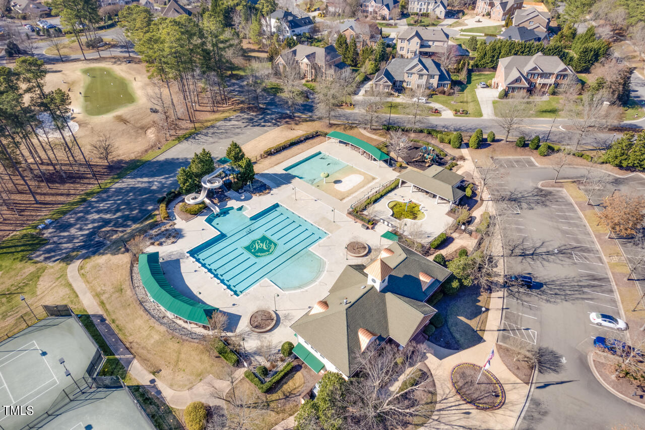 9104 Fawn Hill Court