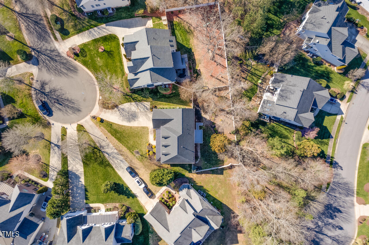 9104 Fawn Hill Court