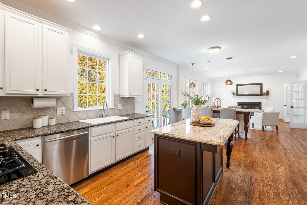 9104 Fawn Hill Court