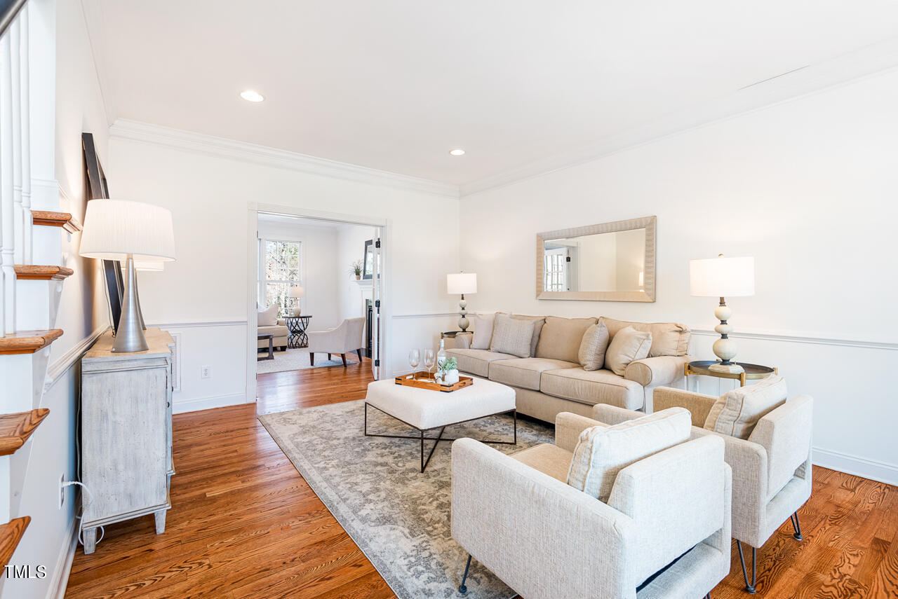 9104 Fawn Hill Court