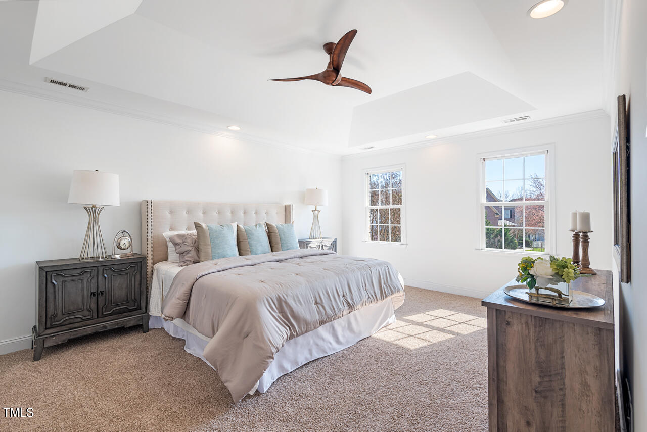 9104 Fawn Hill Court