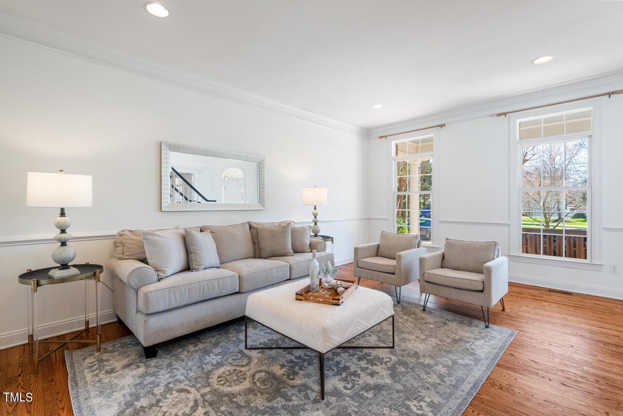 9104 Fawn Hill Court