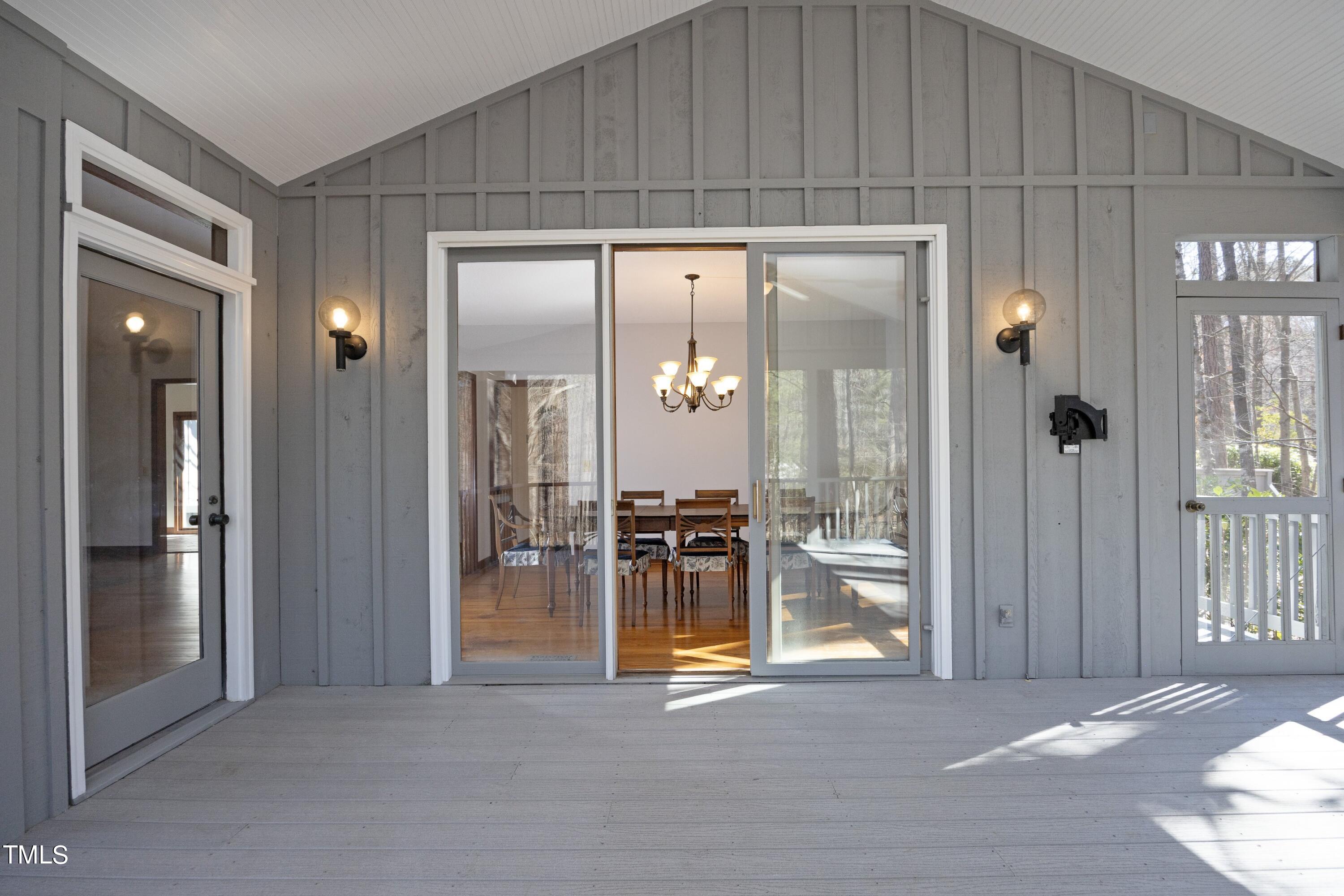 227 Huntington Drive