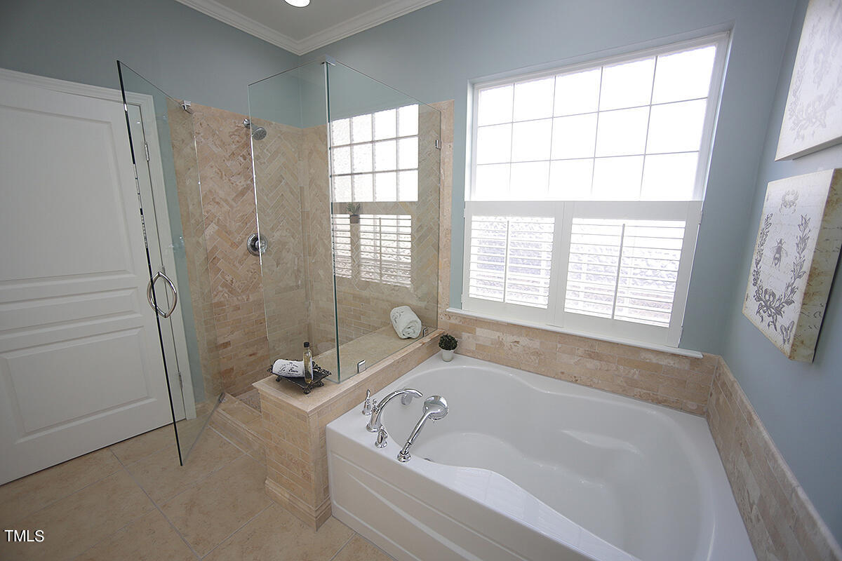 512 Clarenbridge Drive