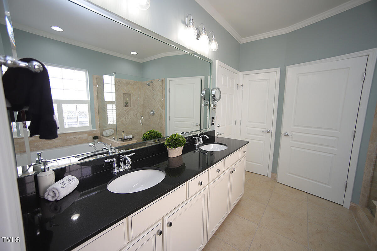 512 Clarenbridge Drive