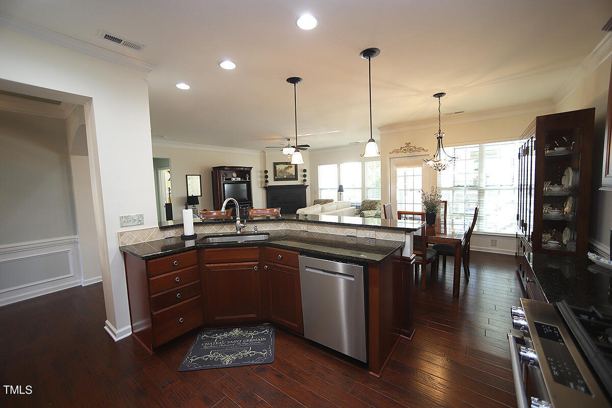 512 Clarenbridge Drive