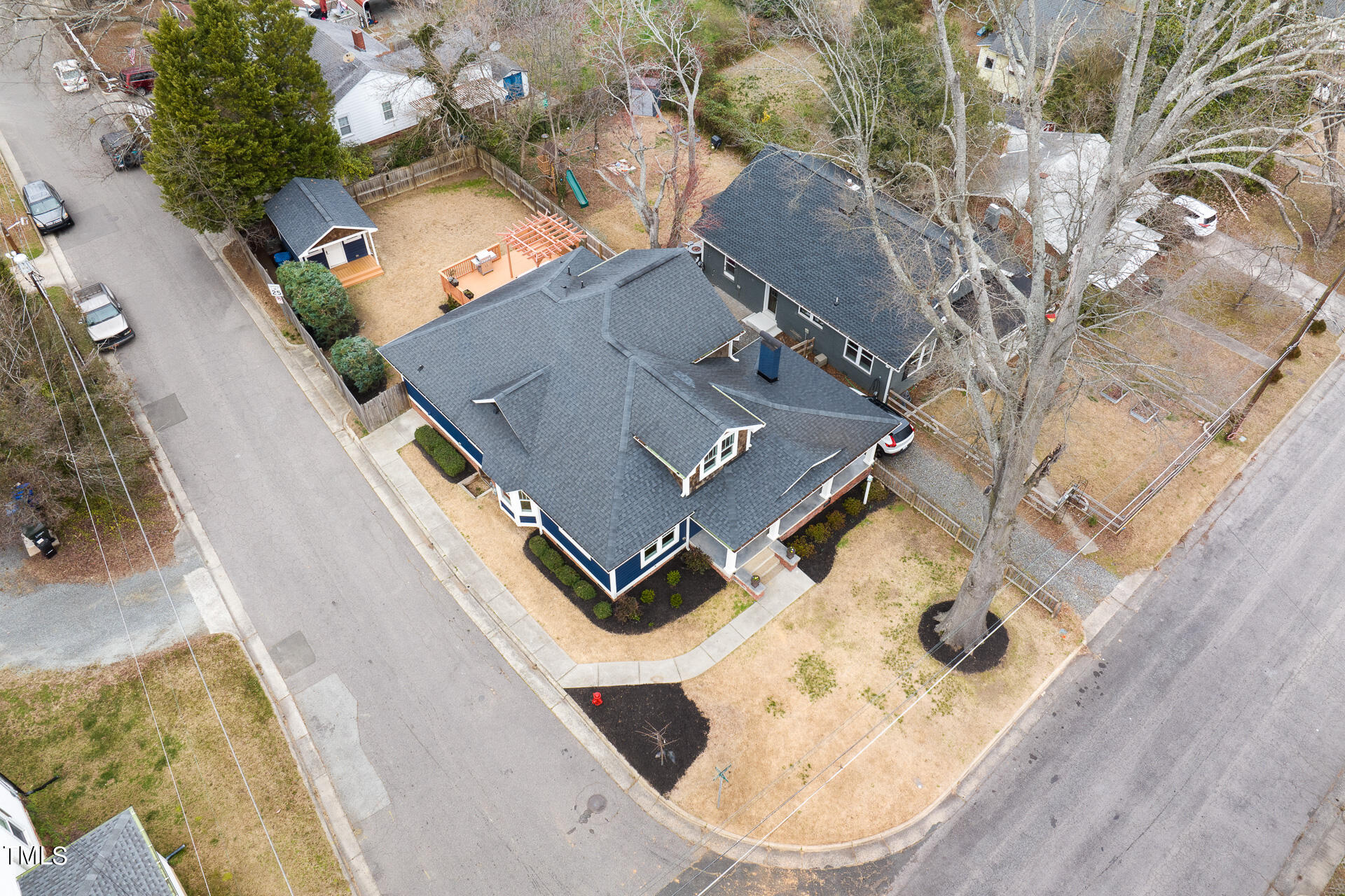 401 Bon Air Avenue