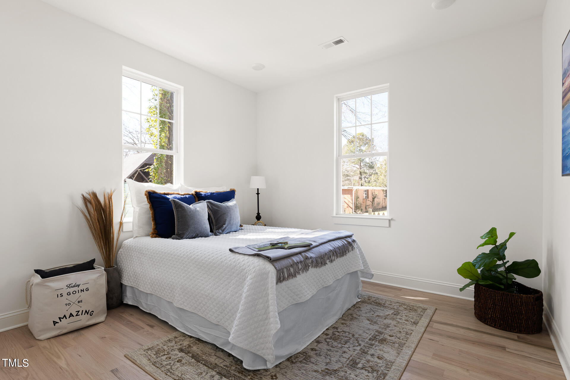 2810 Cascadilla Street