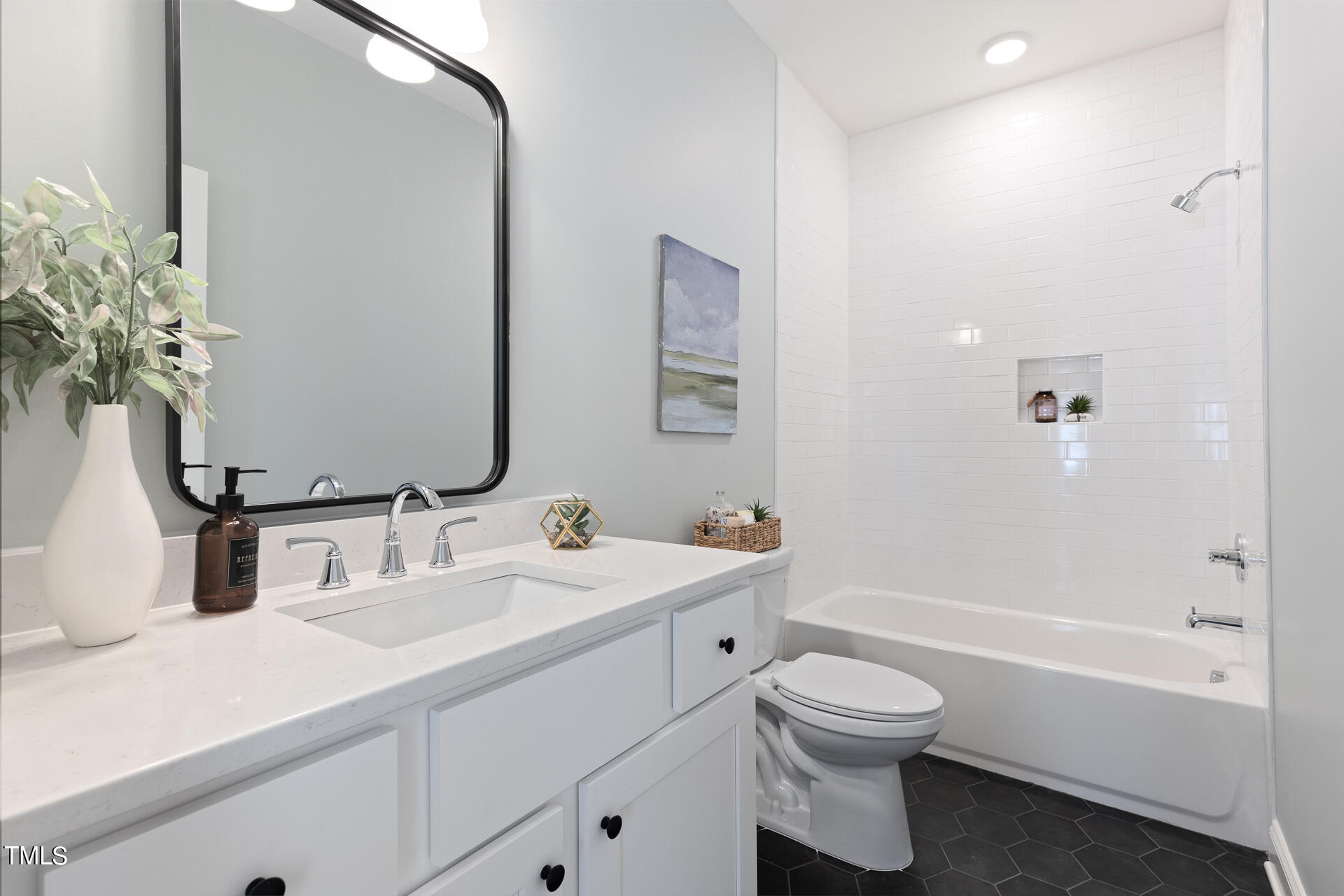 2810 Cascadilla Street