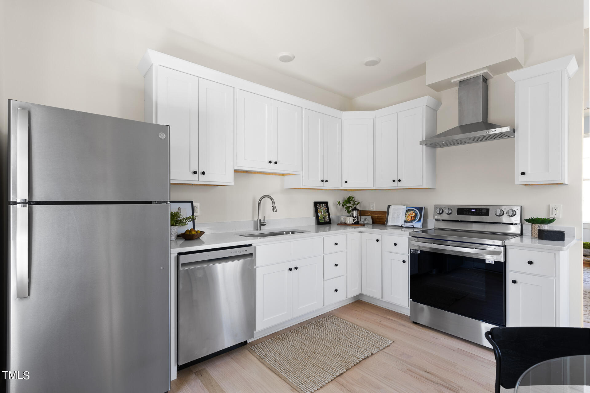 2810 Cascadilla Street