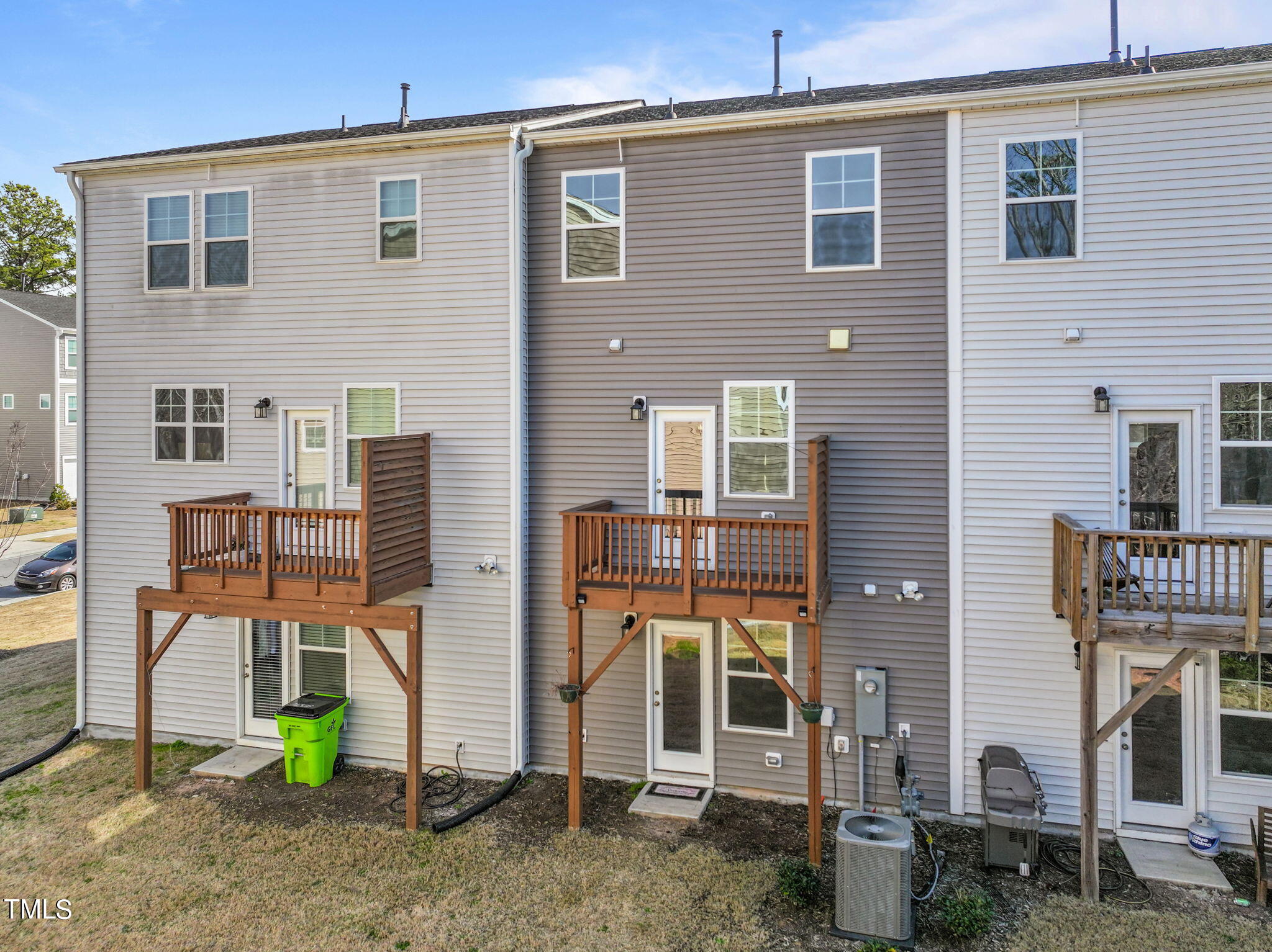 717 Shining Ray Lane