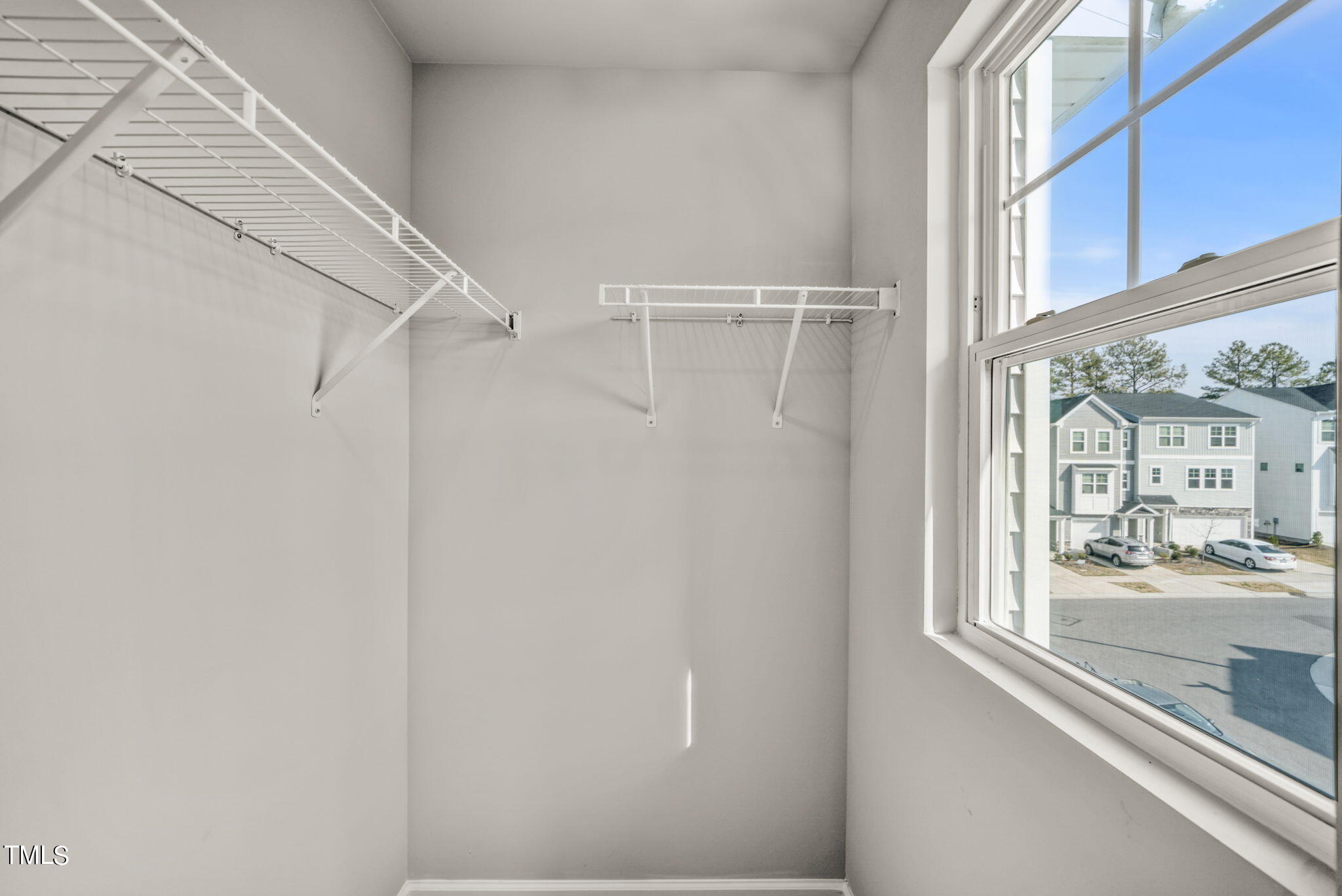 717 Shining Ray Lane