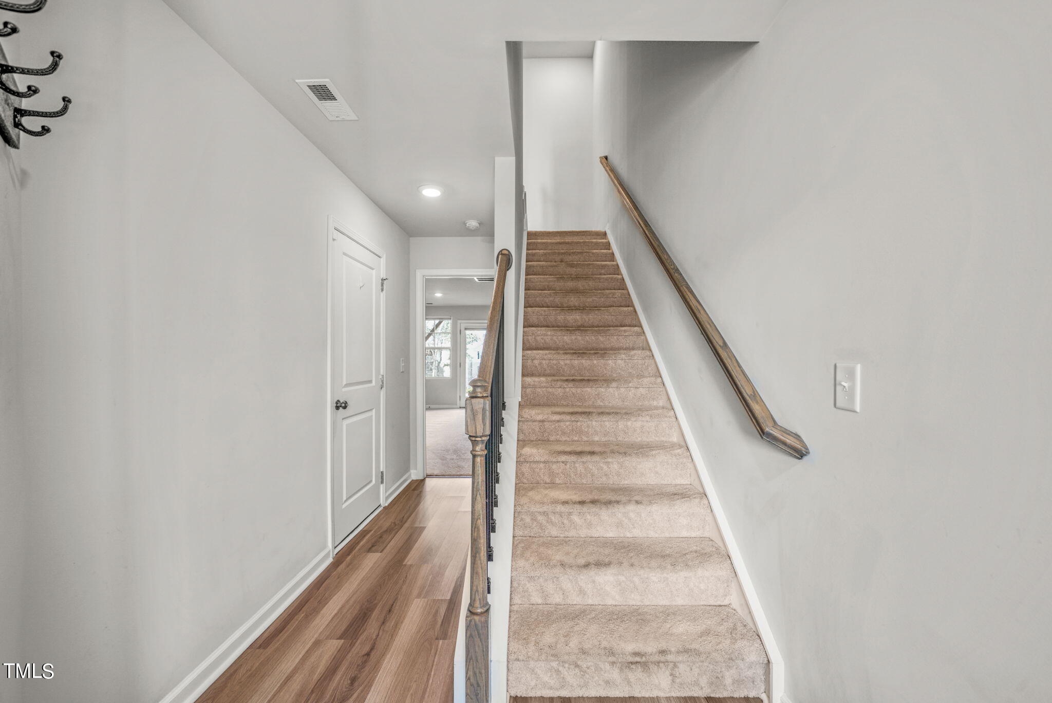 717 Shining Ray Lane