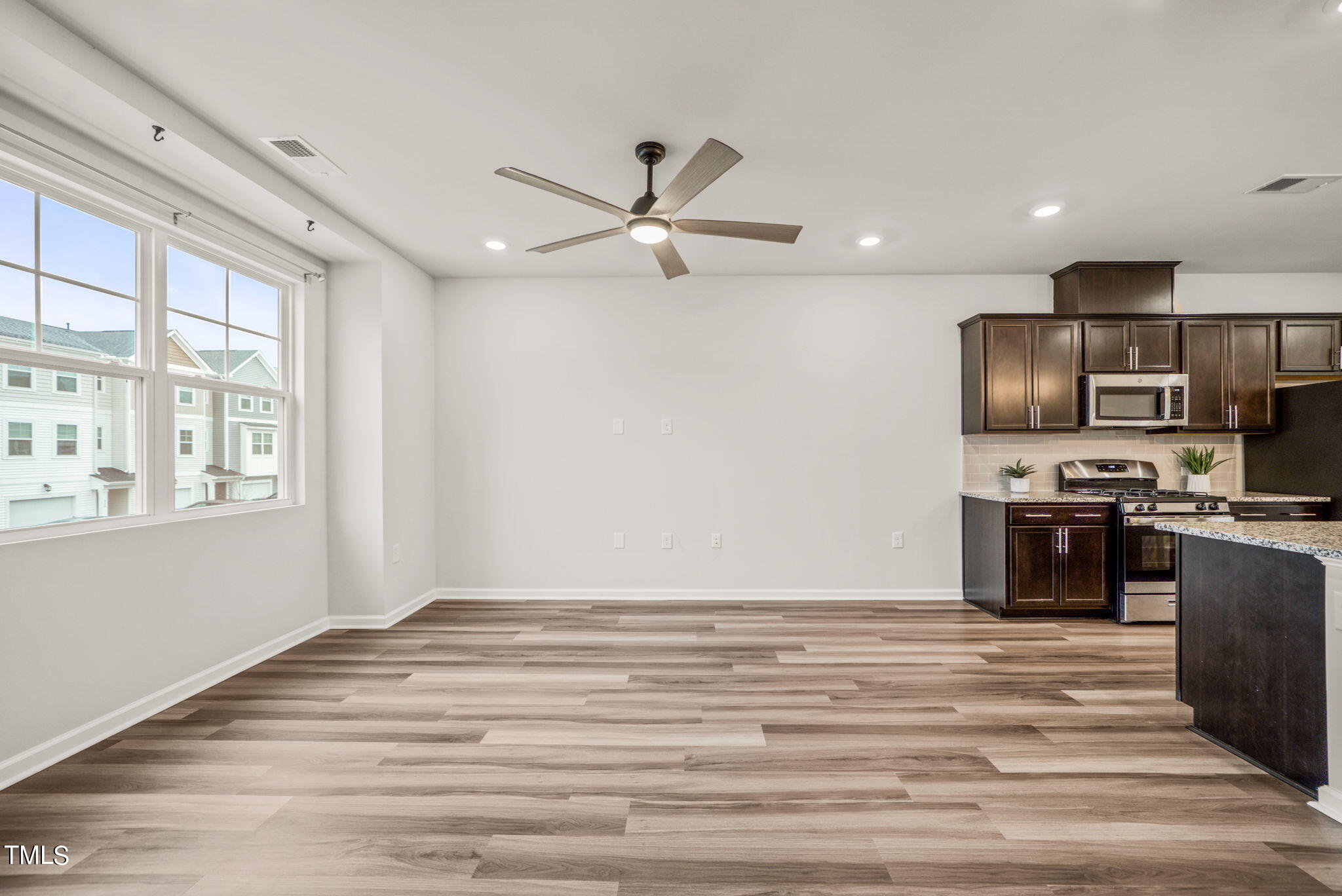 717 Shining Ray Lane