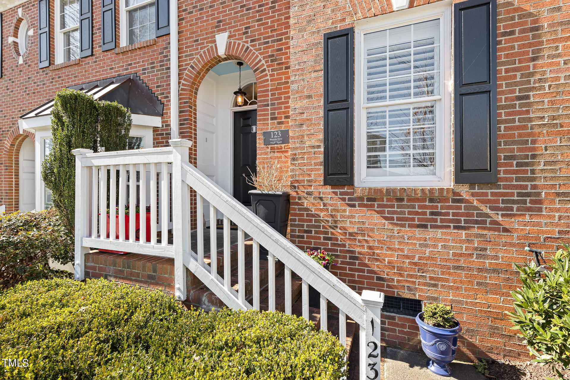 123 Westside Drive