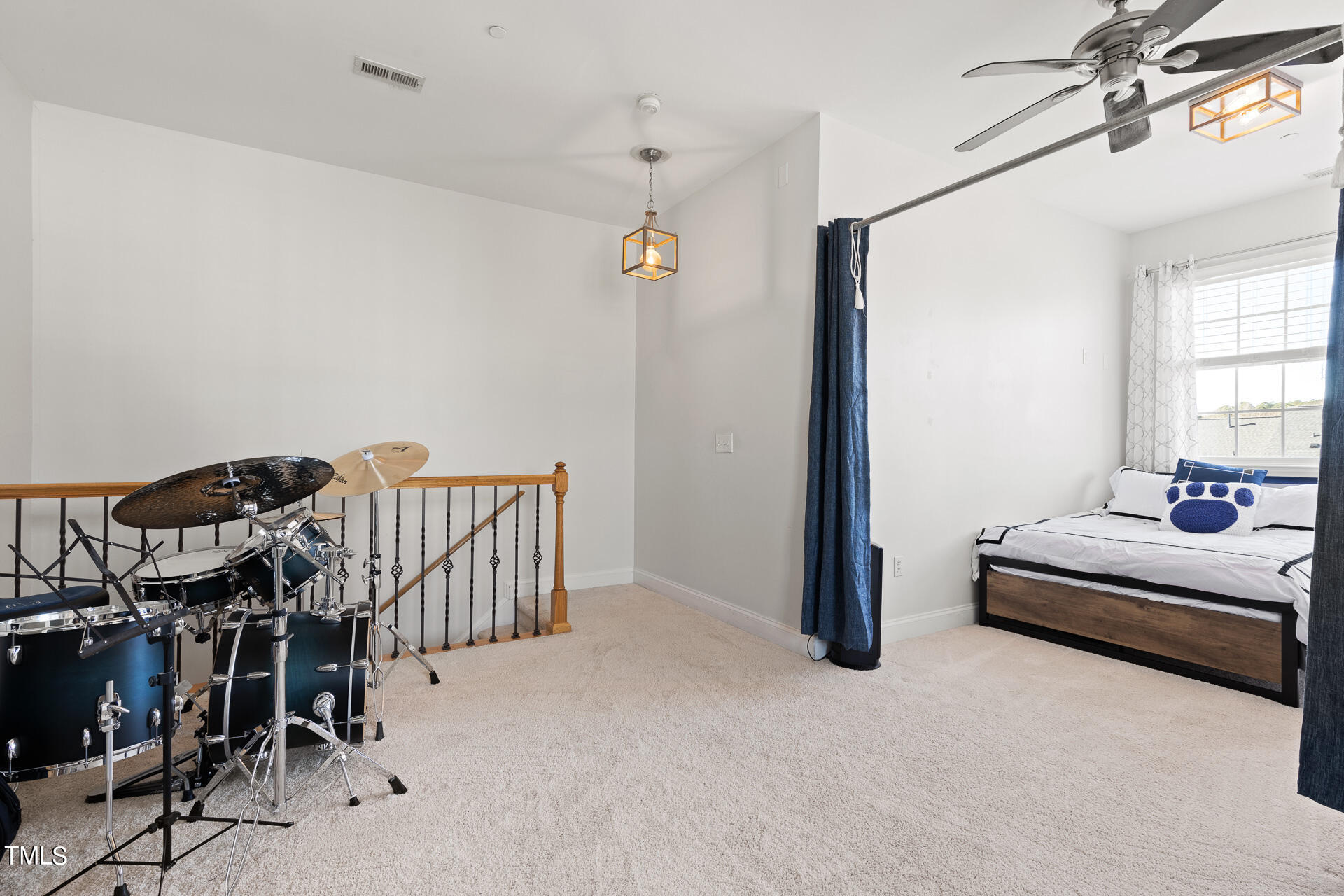 123 Westside Drive