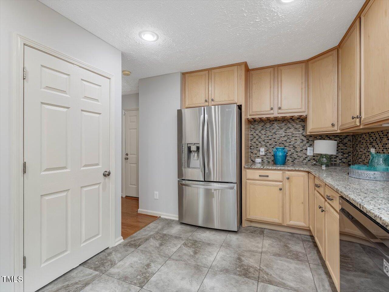 100 Wood Valley Court