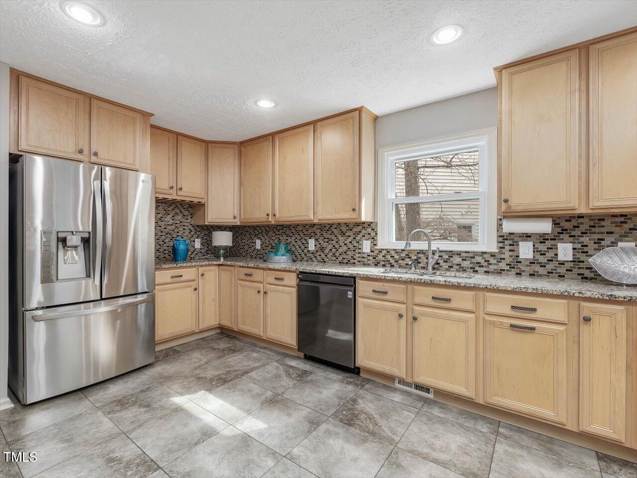 100 Wood Valley Court