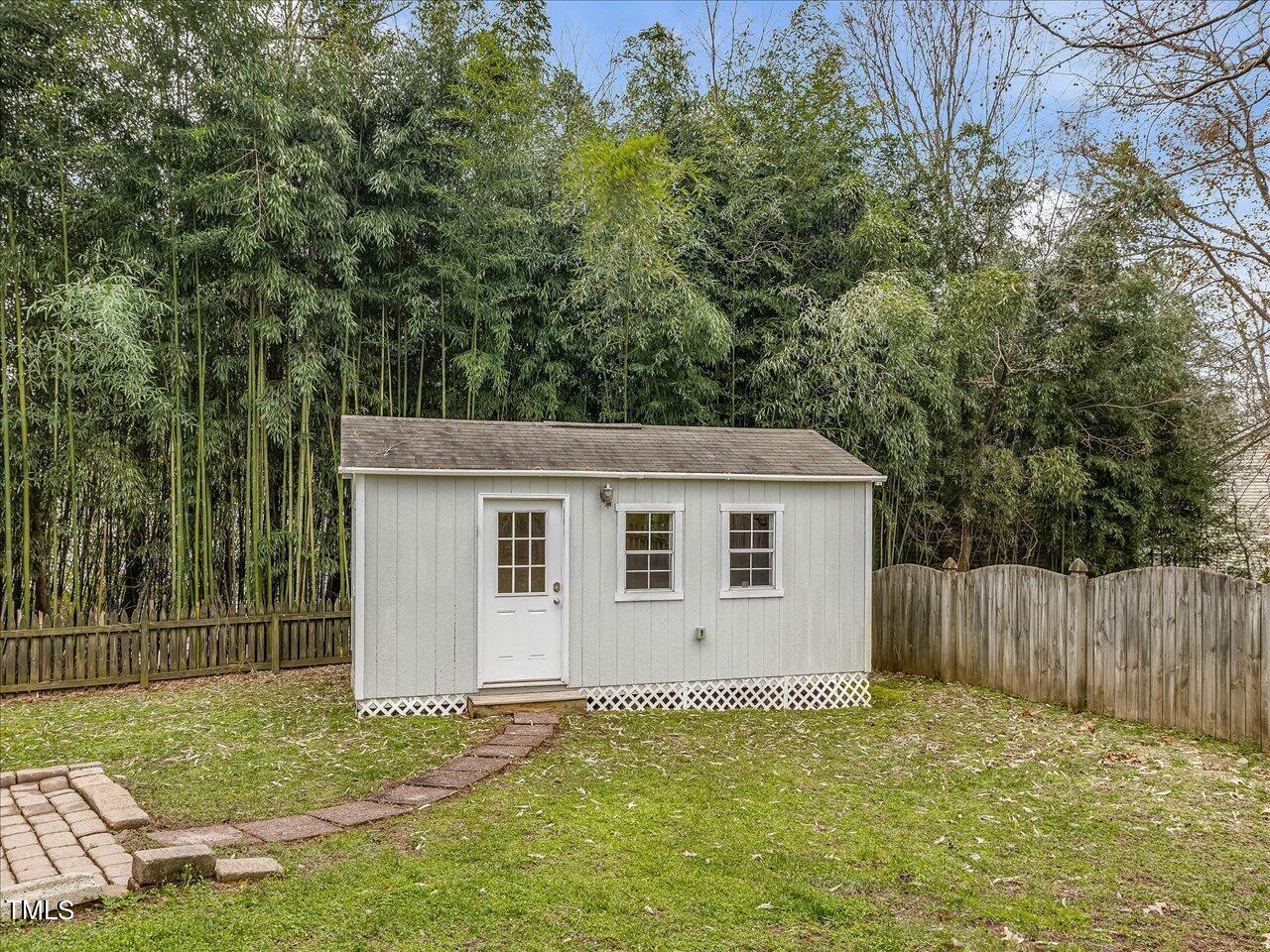 100 Wood Valley Court