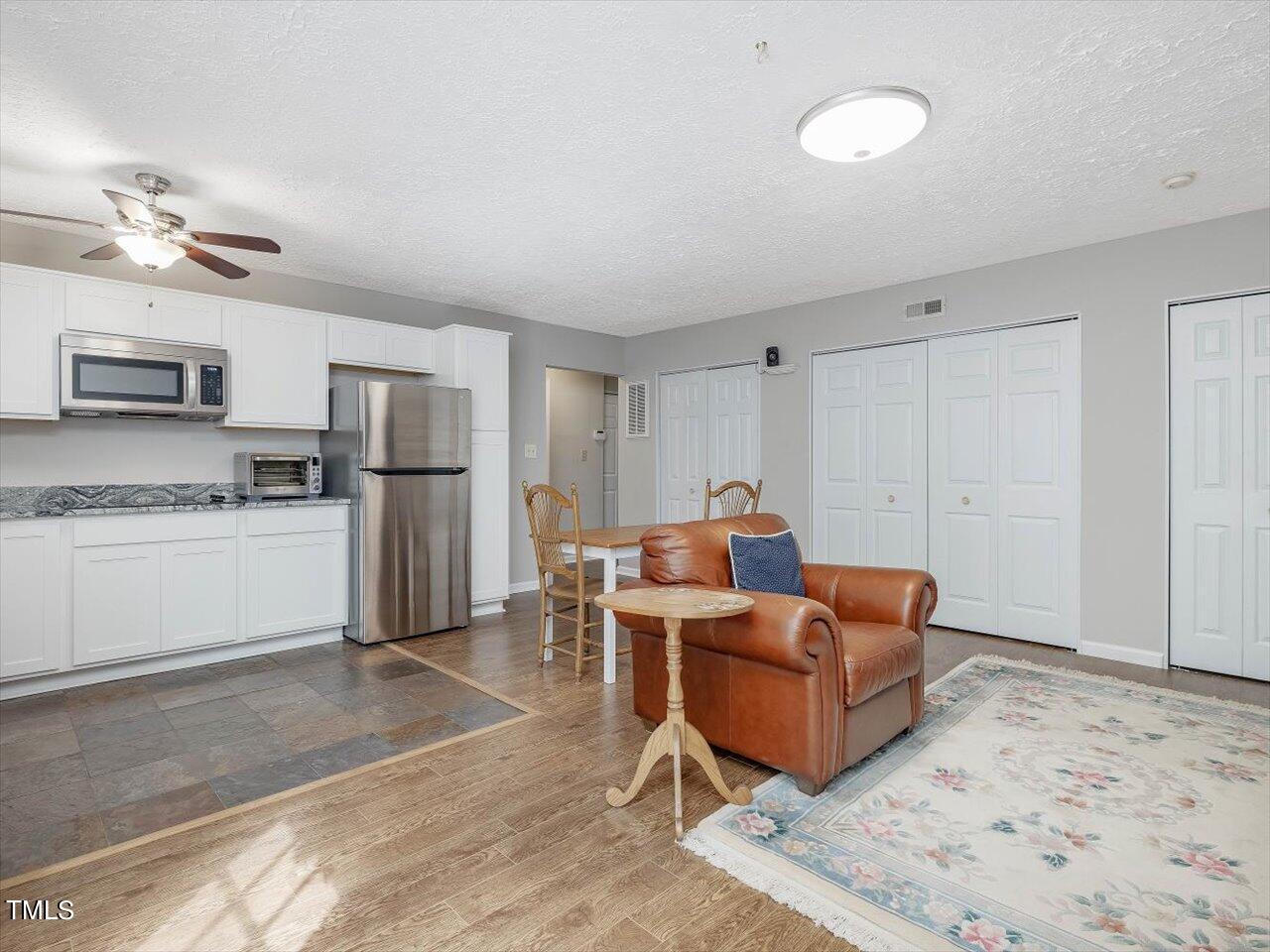 100 Wood Valley Court