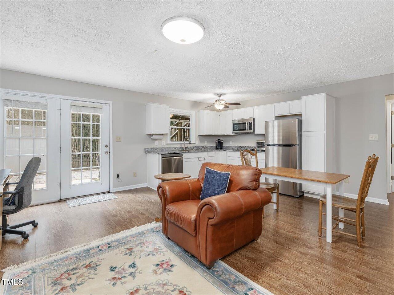 100 Wood Valley Court