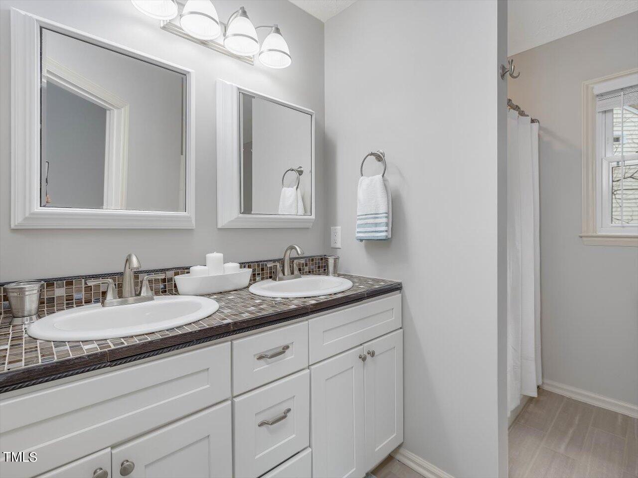 100 Wood Valley Court