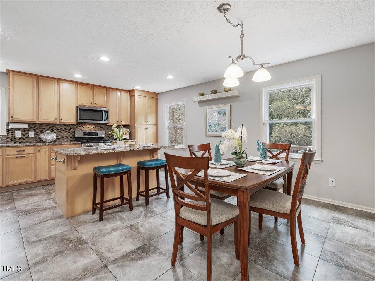 100 Wood Valley Court