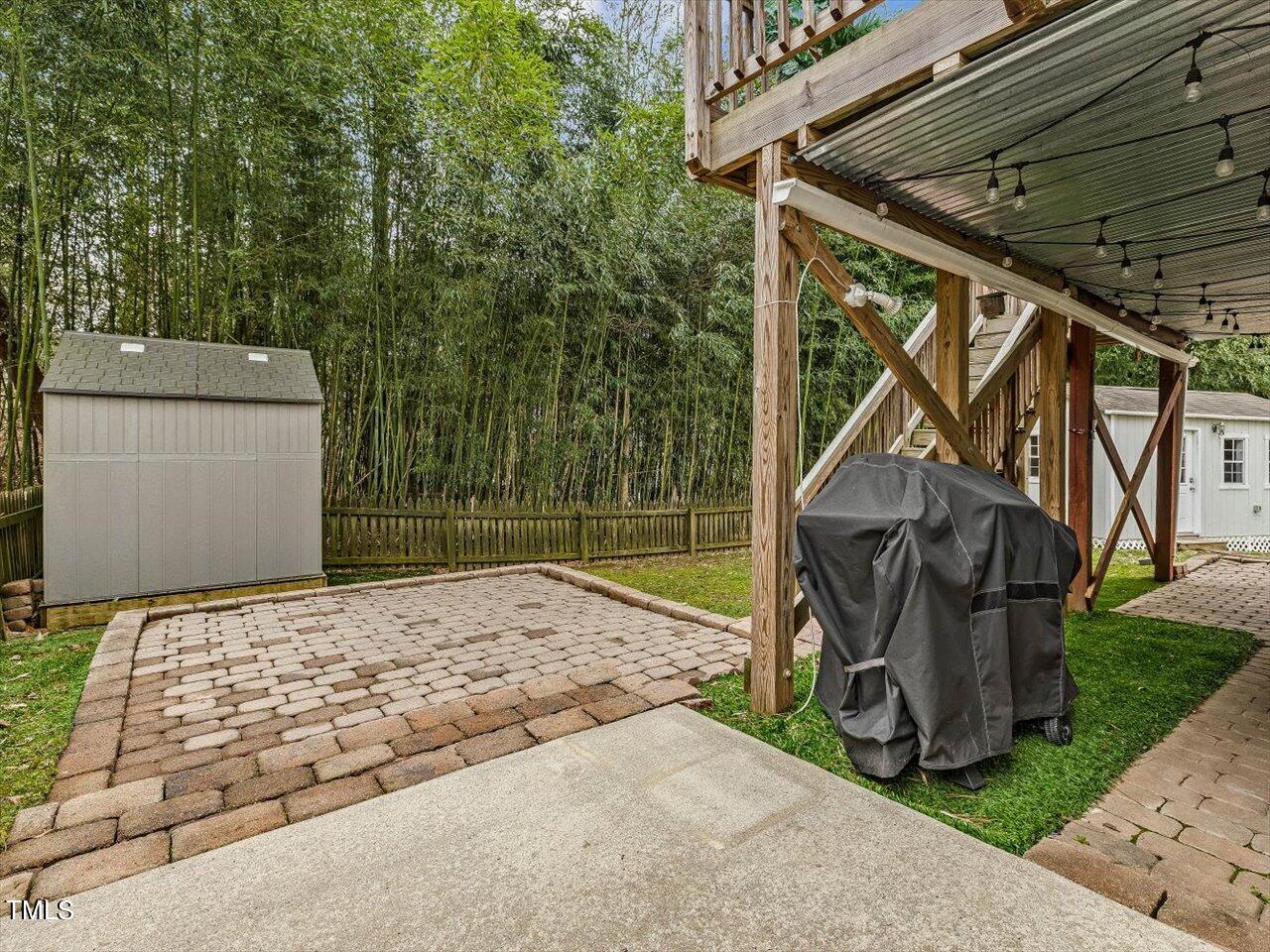 100 Wood Valley Court