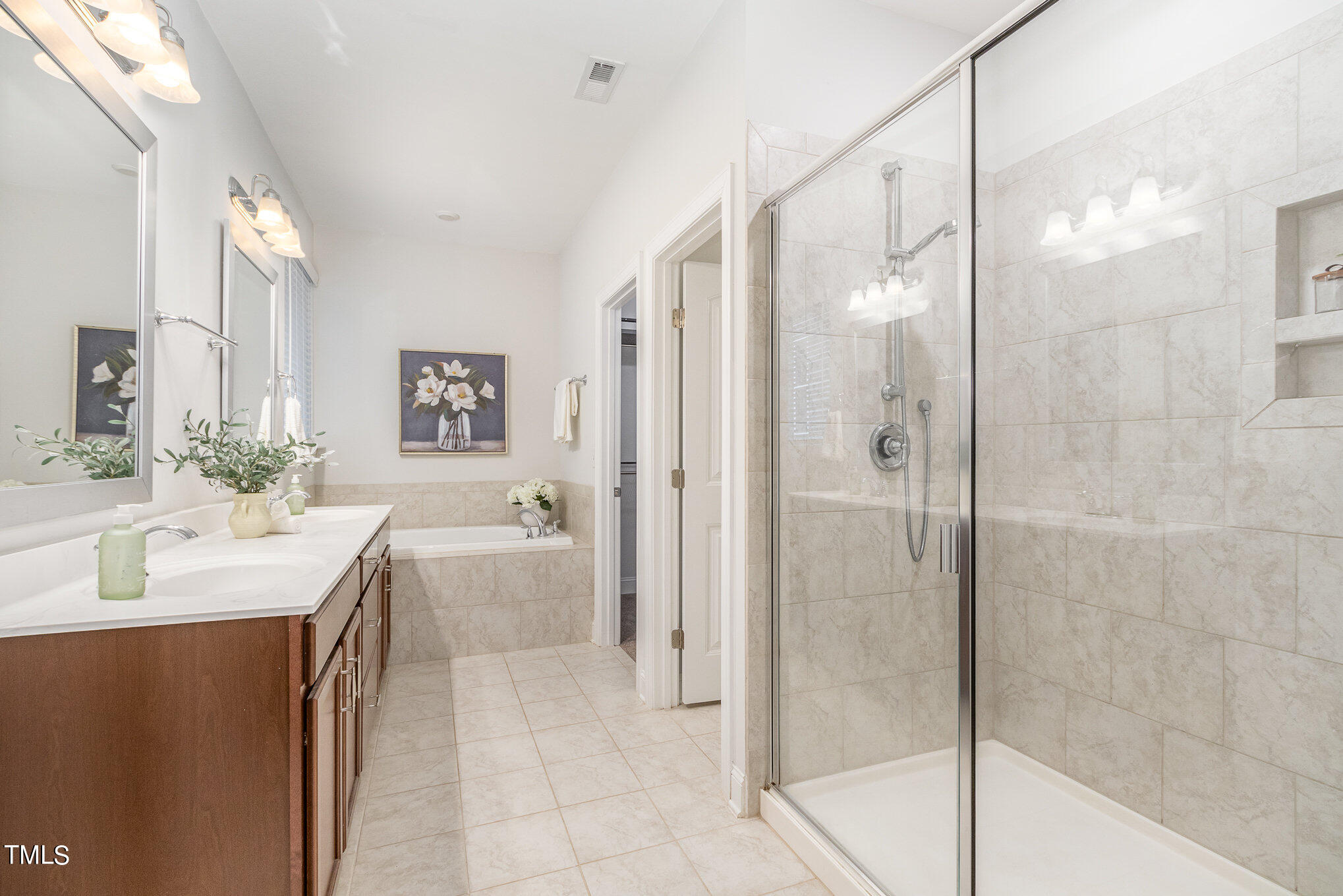 209 Silverhawk Lane
