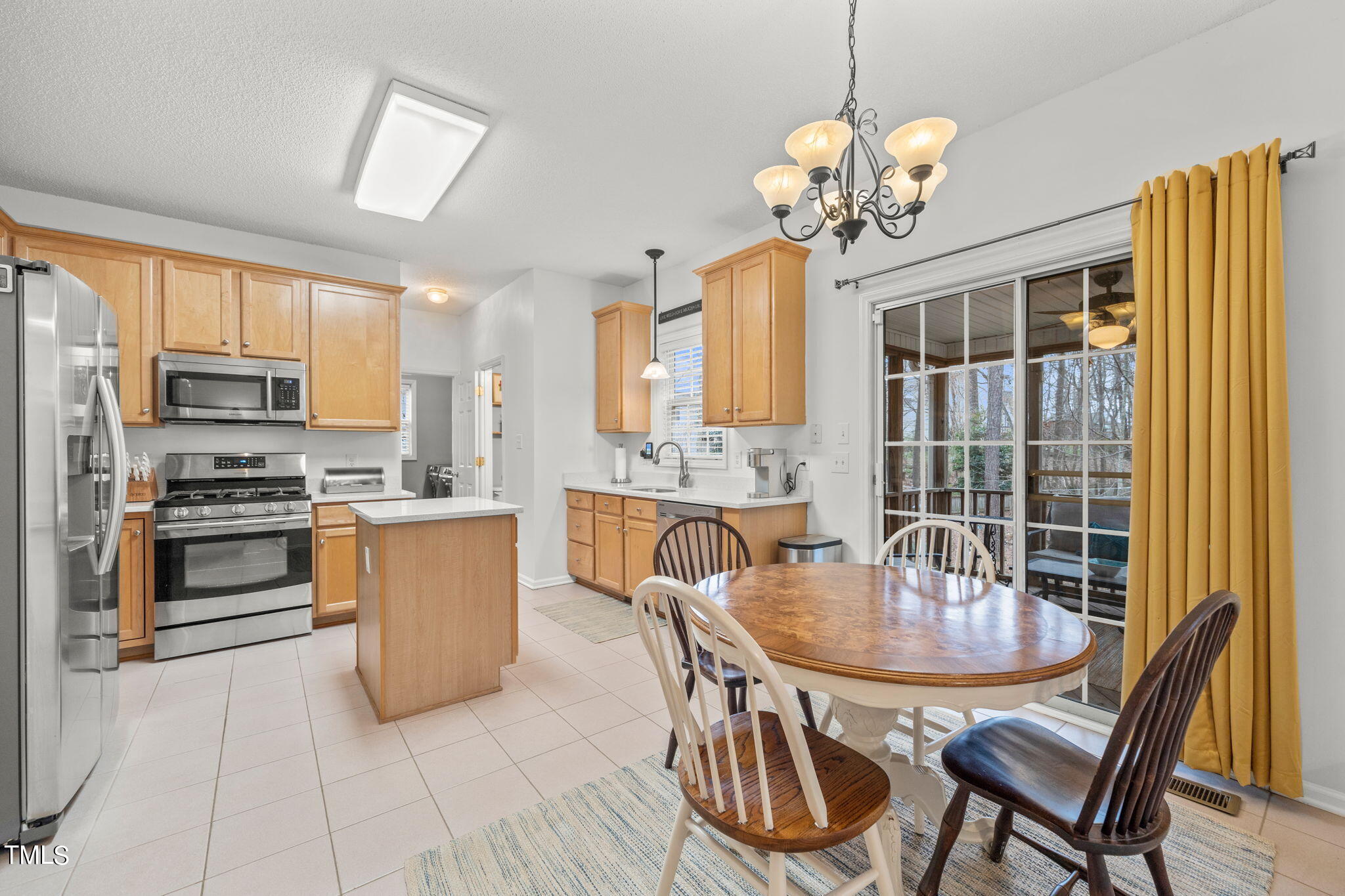 2406 Becketts Ridge Drive