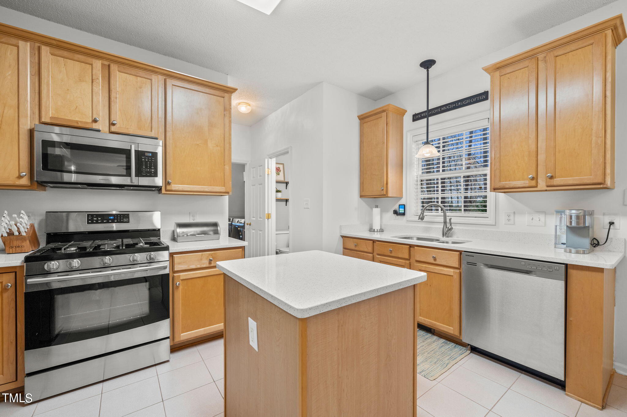 2406 Becketts Ridge Drive