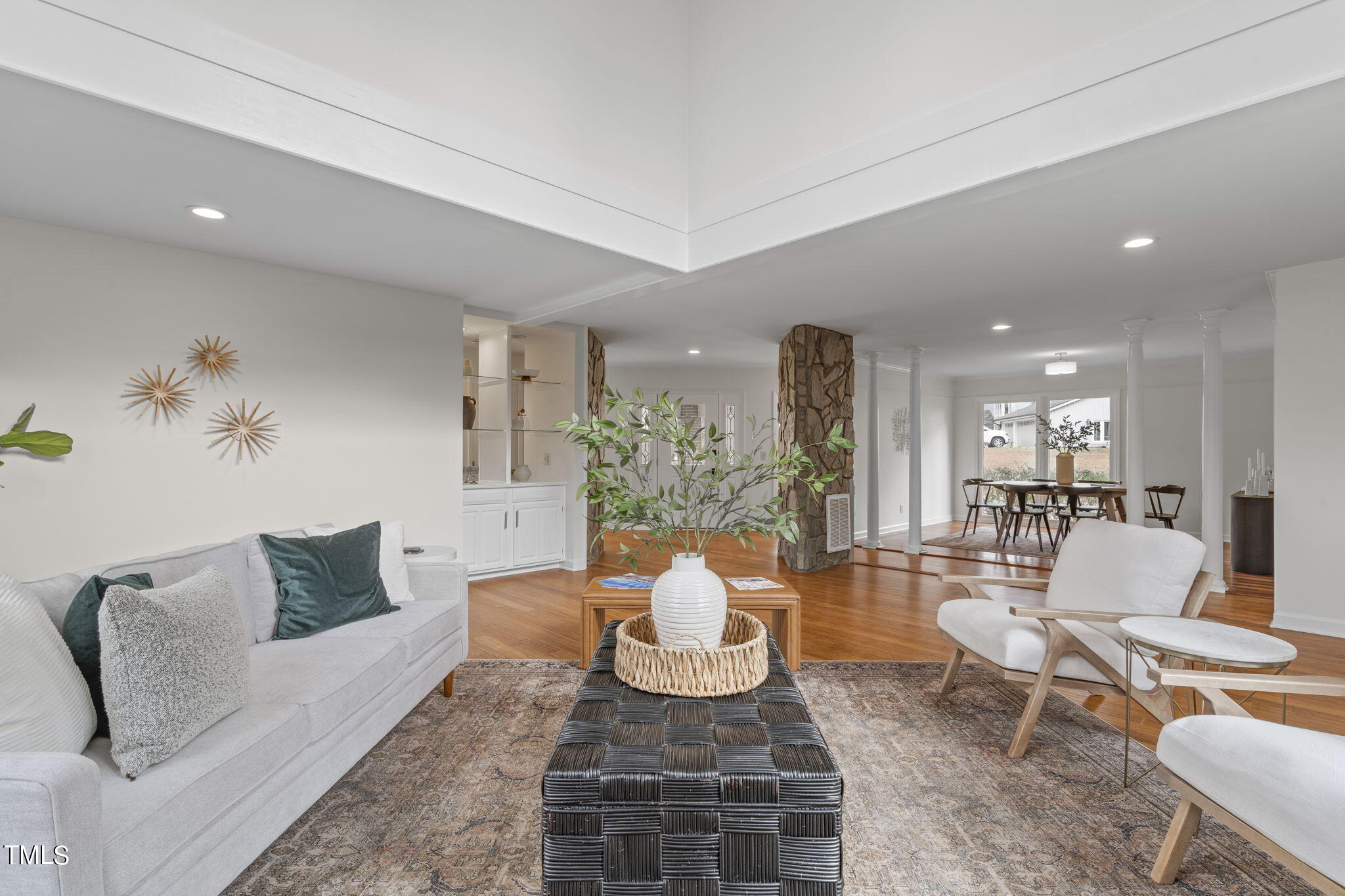313 King George Loop