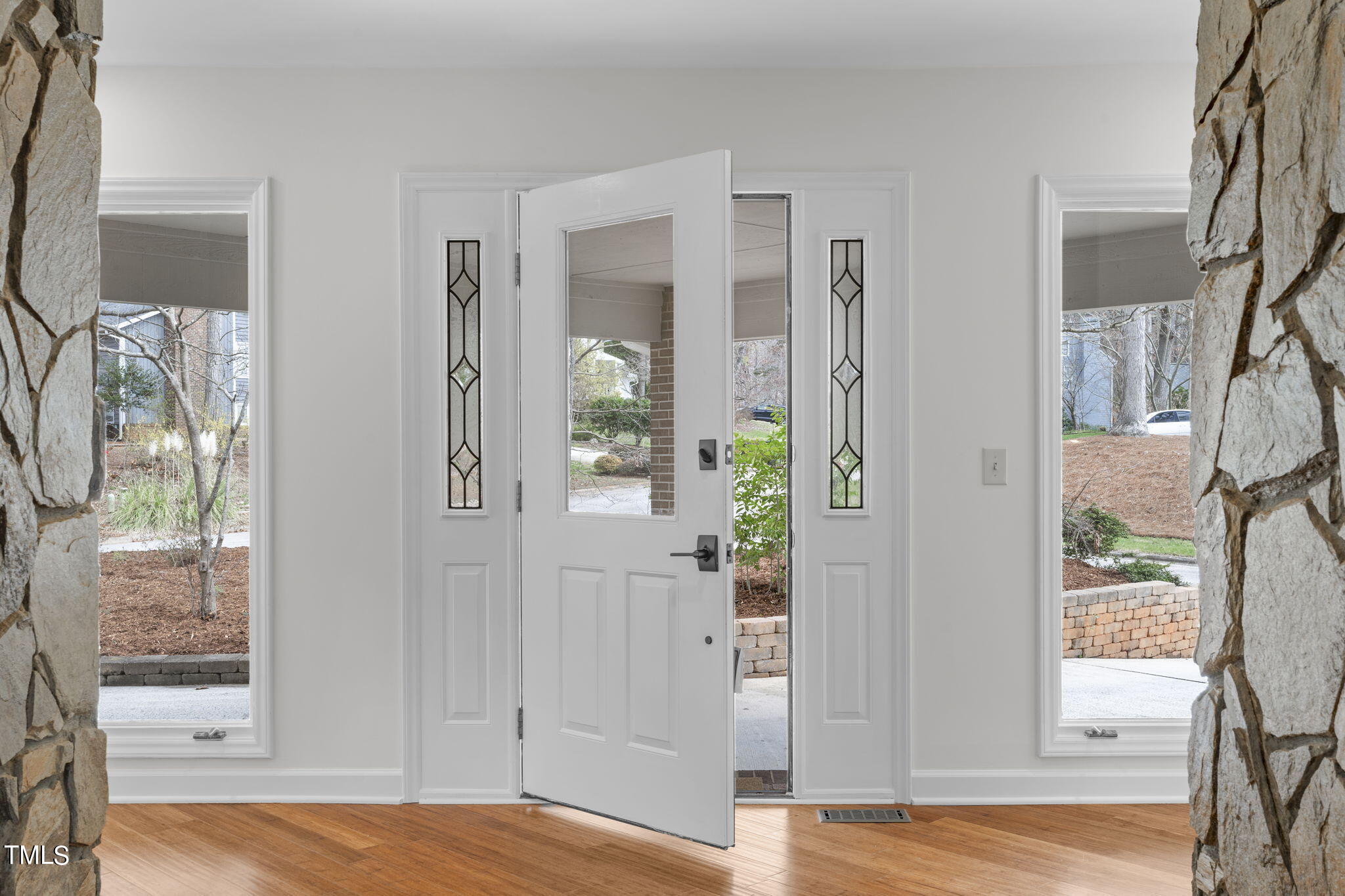 313 King George Loop