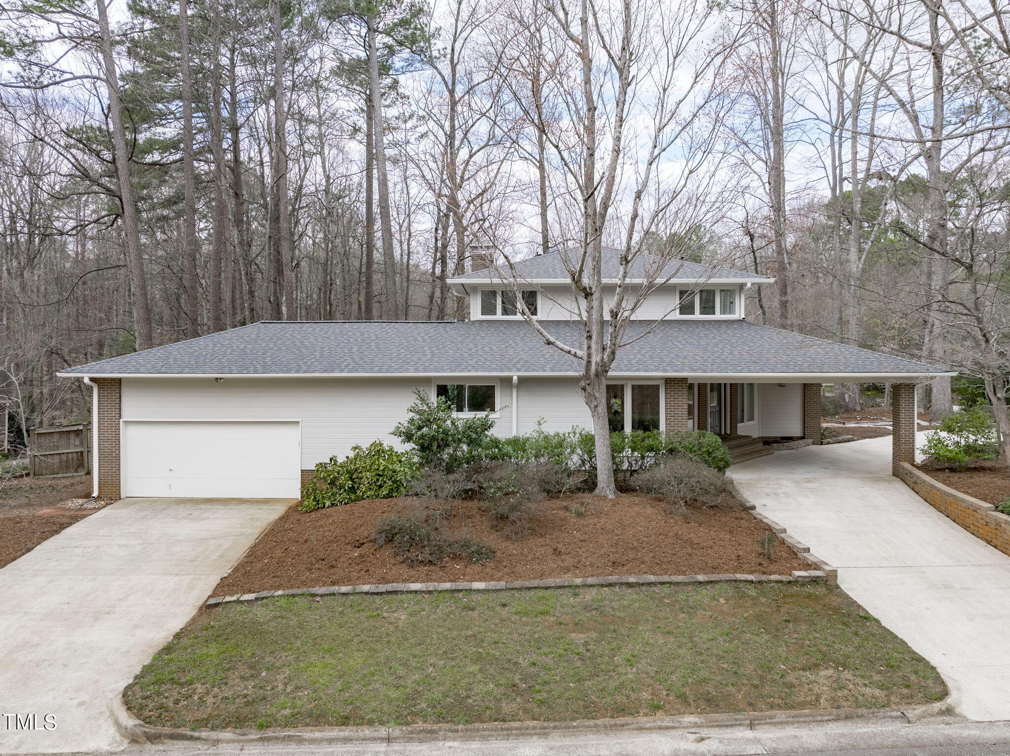 313 King George Loop