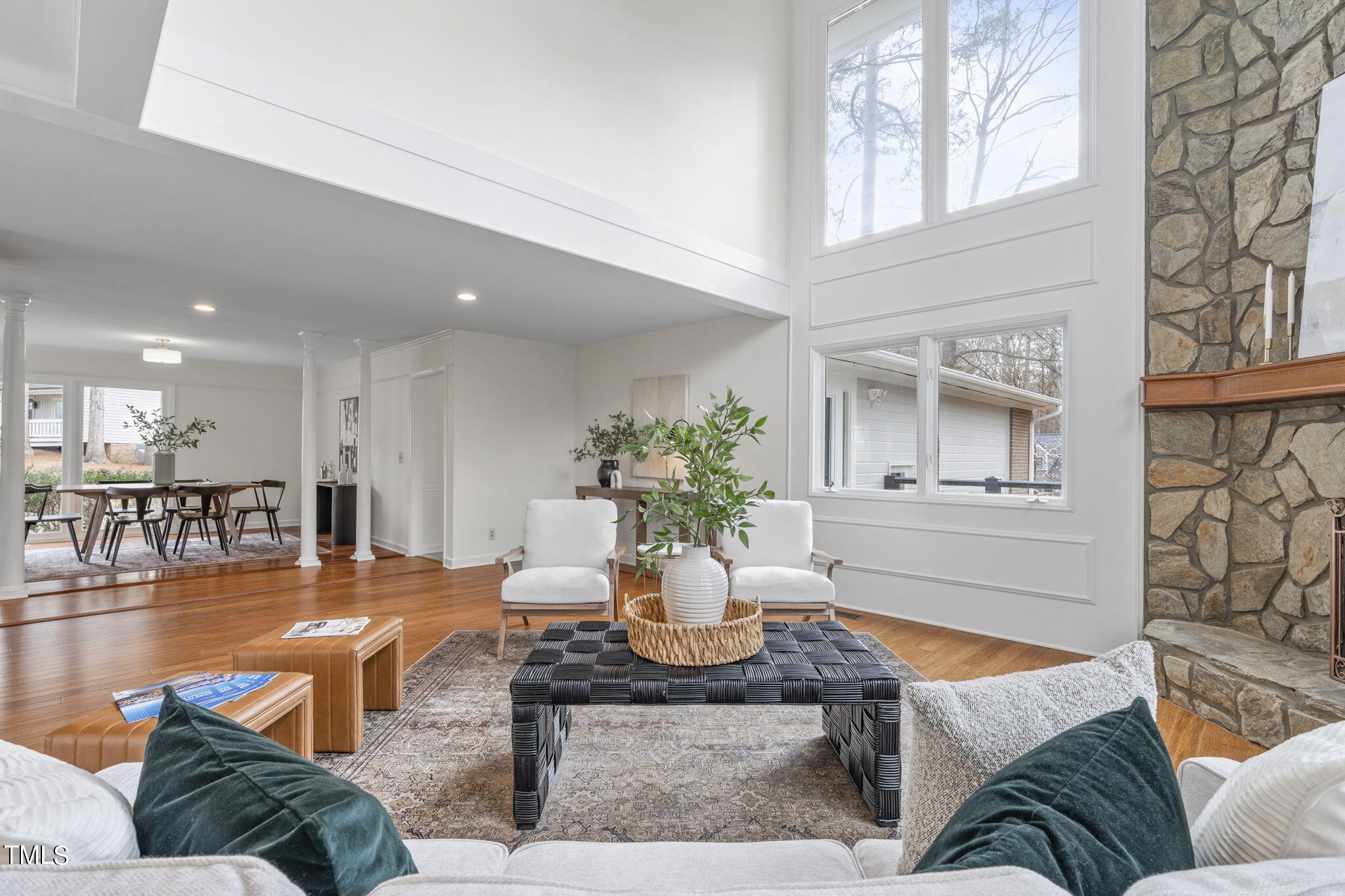 313 King George Loop