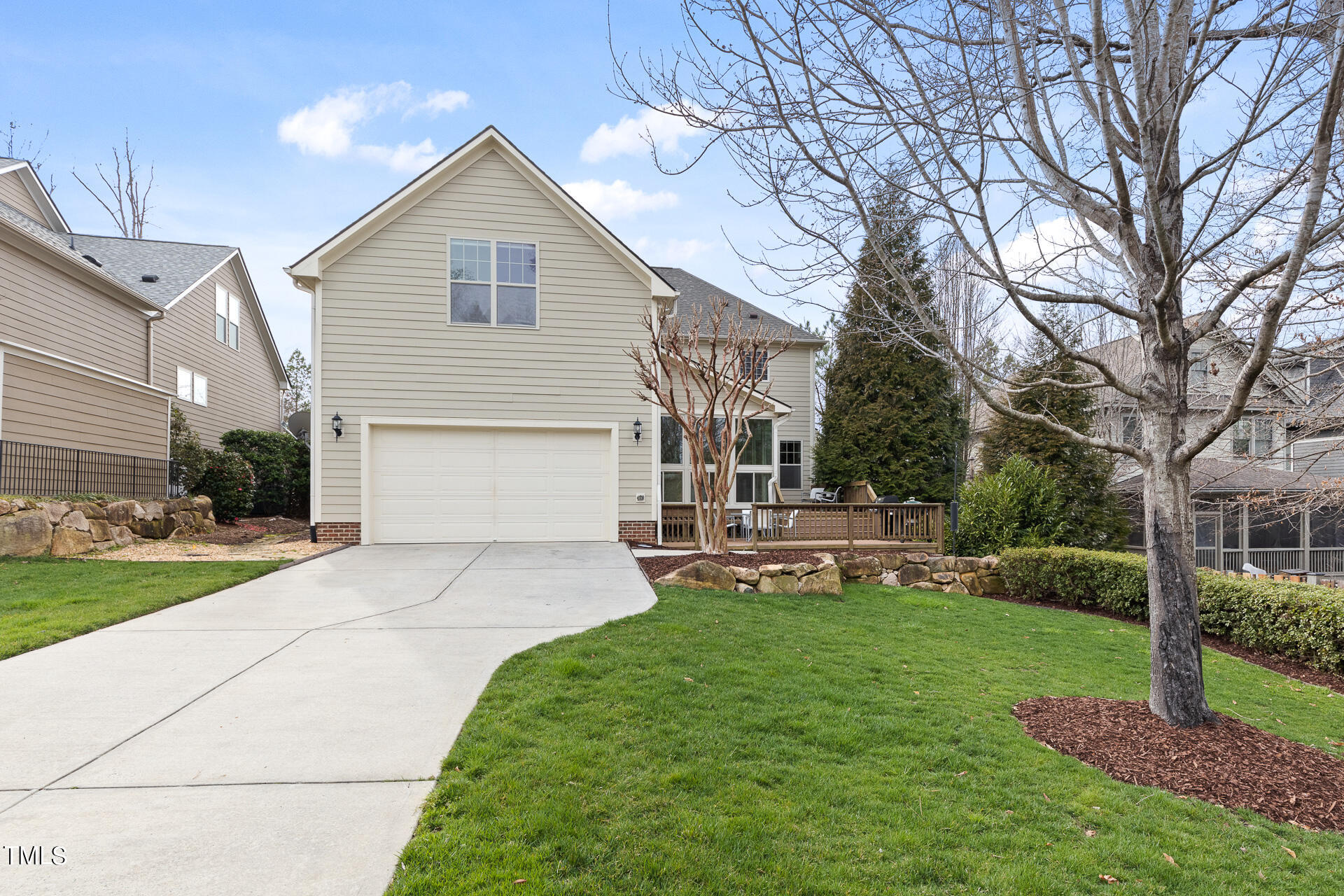 1253 Great Ridge Parkway