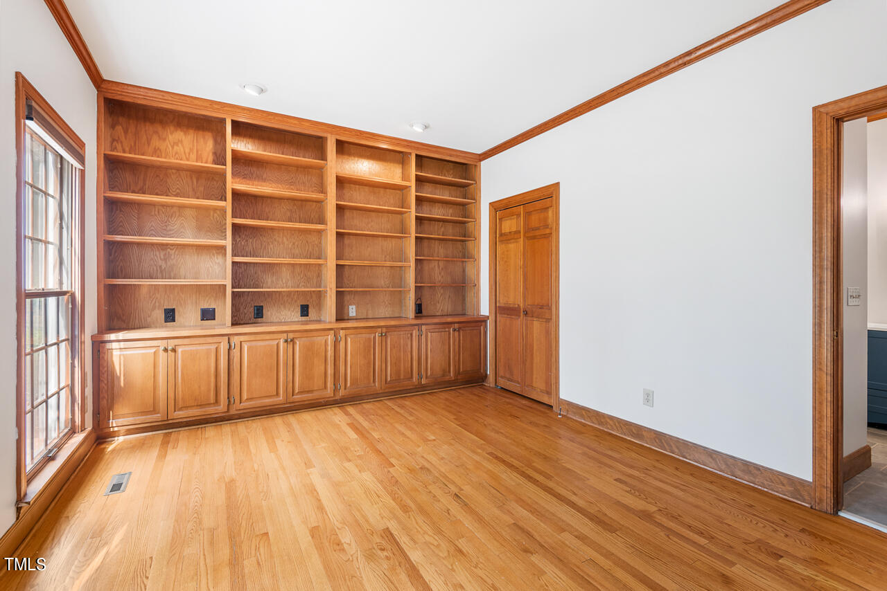 204 Longwood Drive