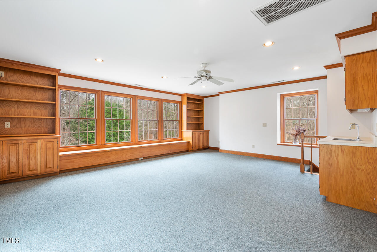 204 Longwood Drive