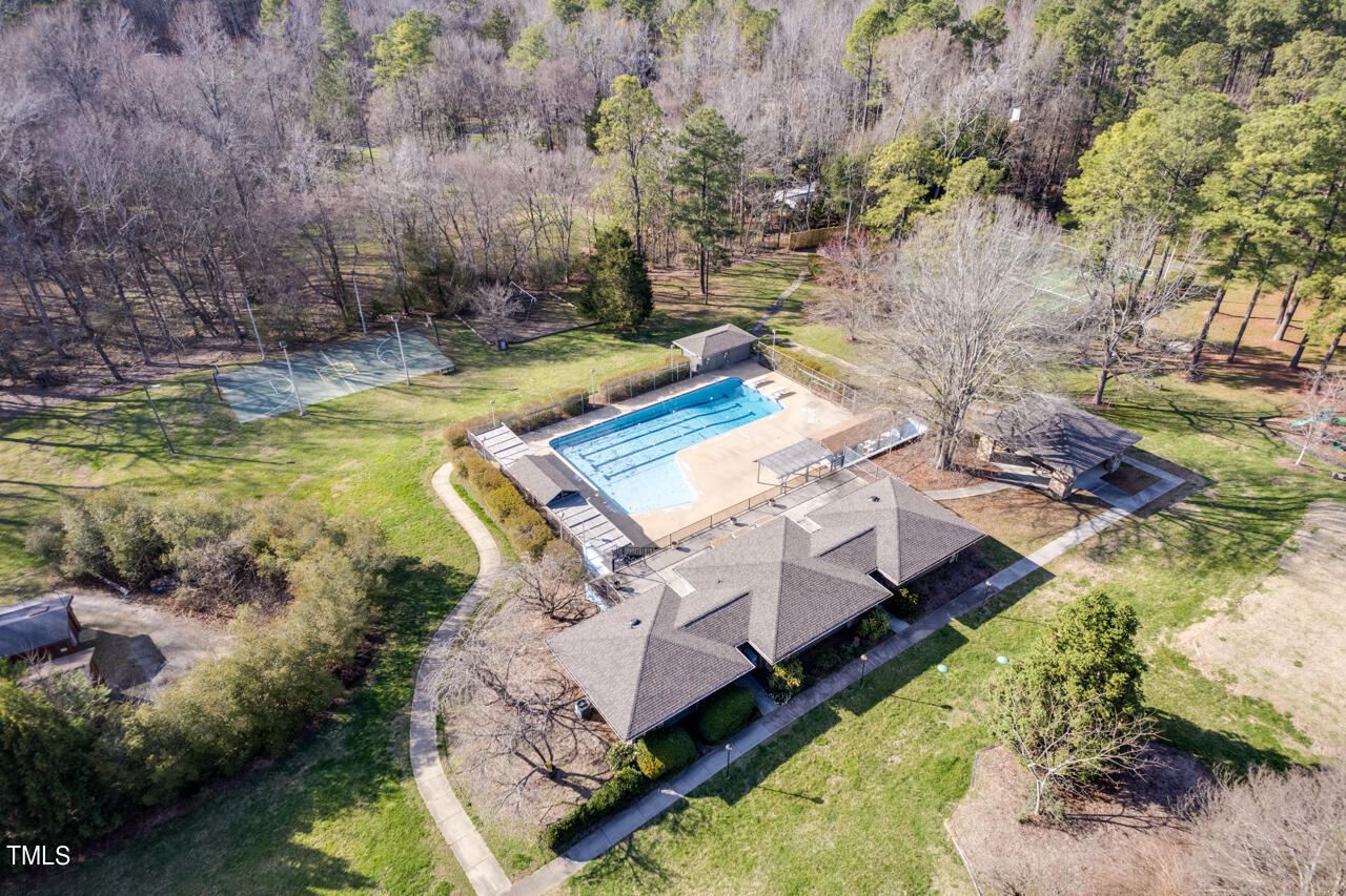 204 Longwood Drive