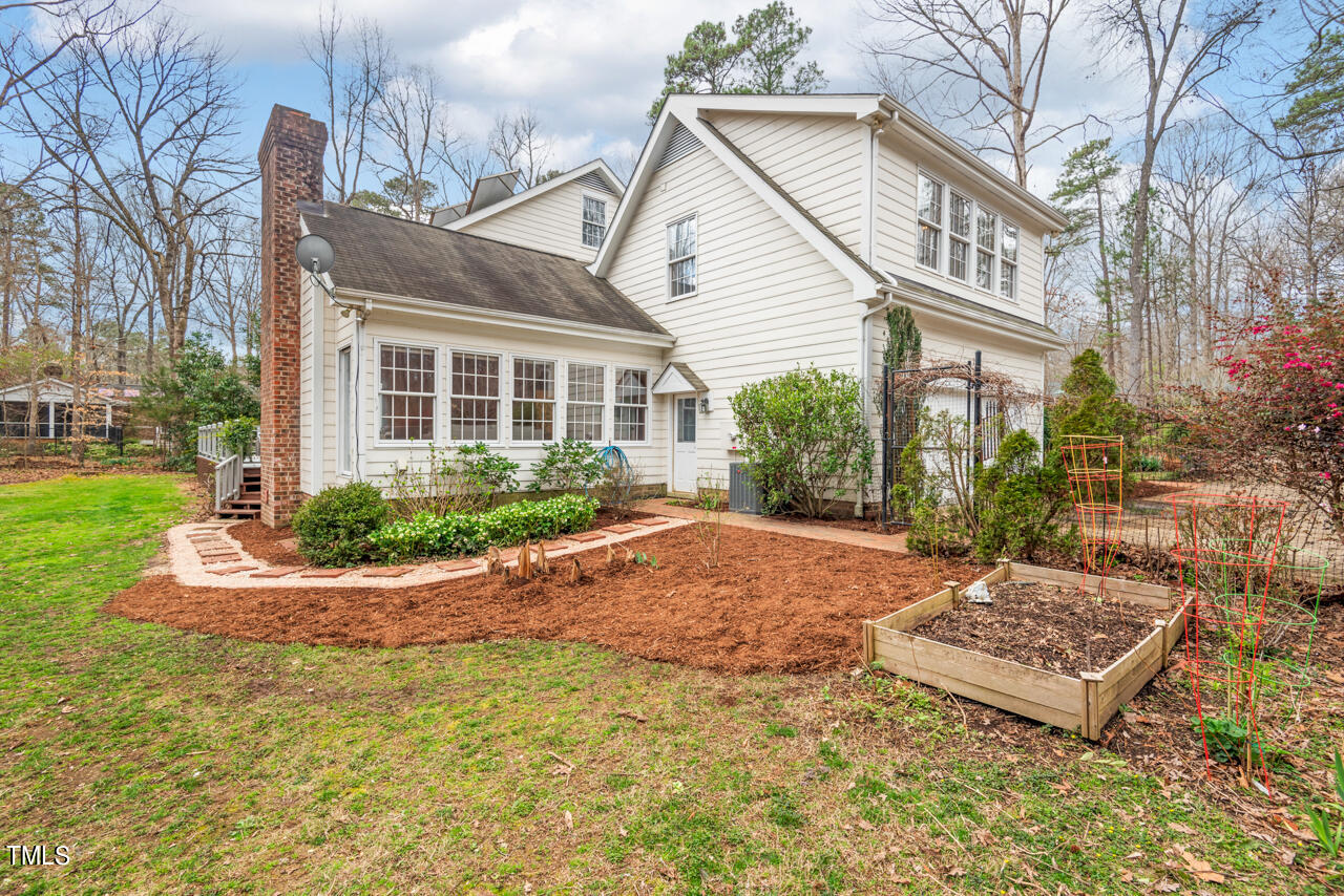 204 Longwood Drive